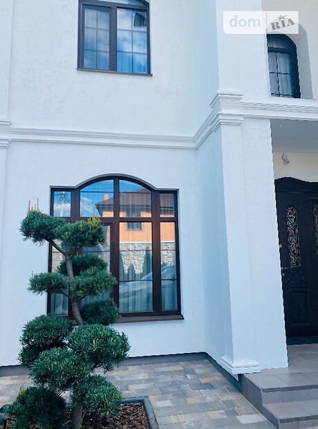 двоповерховий будинок з каміном, 250 кв. м, цегла. Продаж в Вінниці, район Корея фото 1 двоповерховий будинок з каміном, 250 кв. м, цегла. Продаж в Вінниці, район Корея фото 1