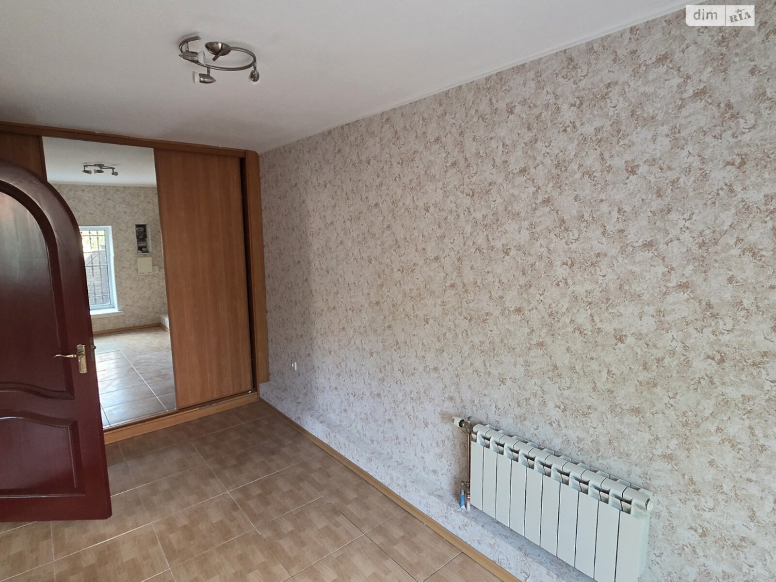 трехэтажный дом с верандой, 262 кв. м, кирпич. Продажа в Винницких Хуторах фото 1