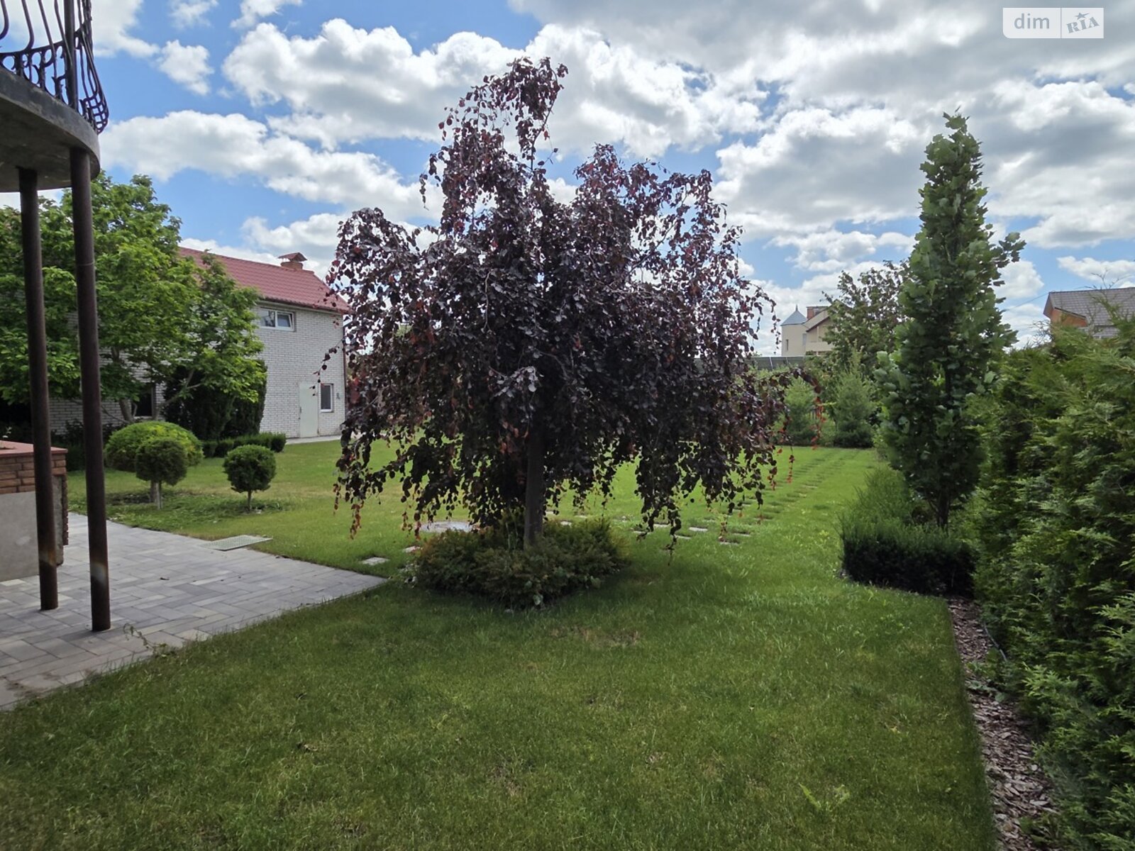 трехэтажный дом с верандой, 262 кв. м, кирпич. Продажа в Винницких Хуторах фото 1