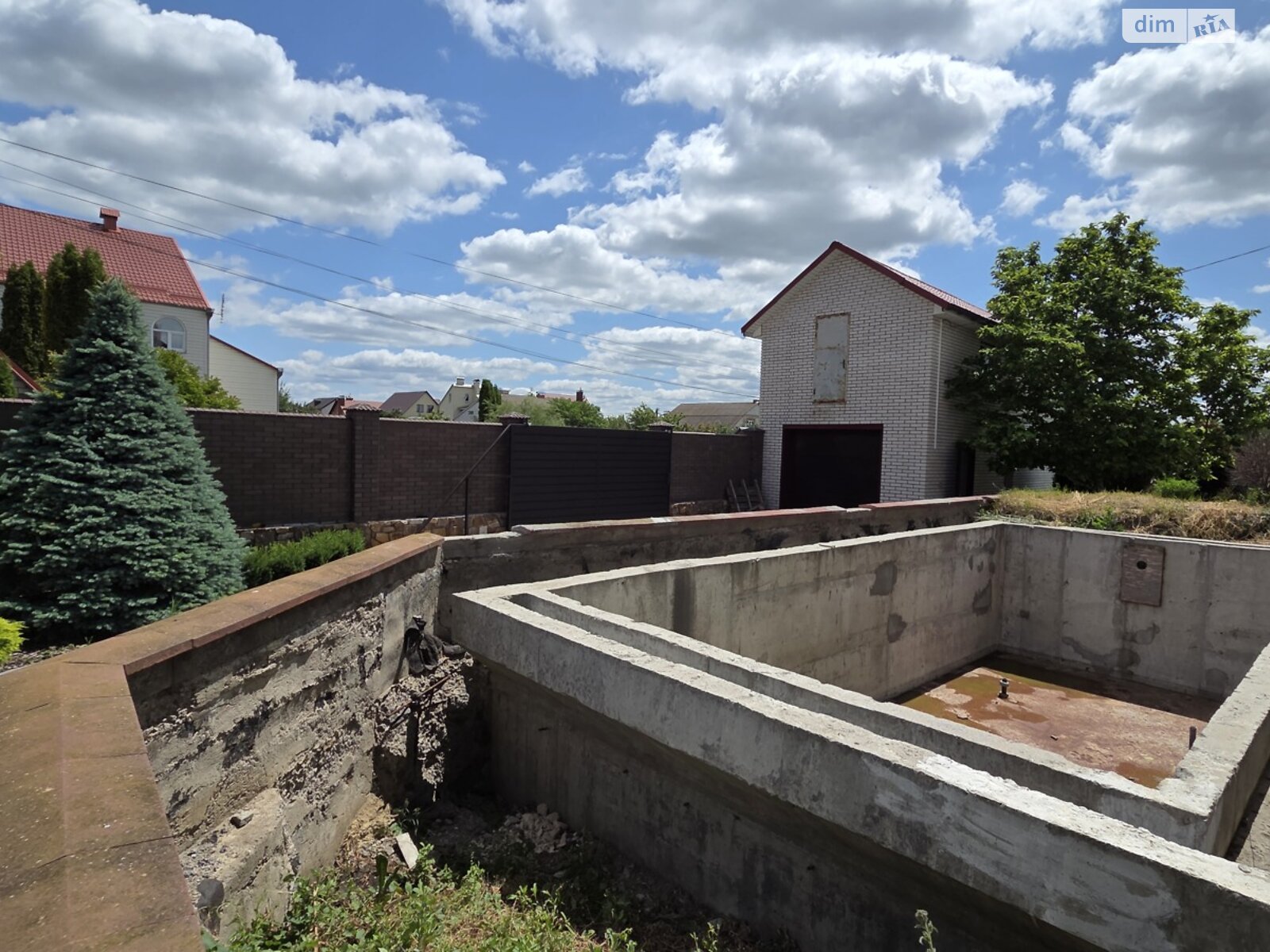трехэтажный дом с верандой, 262 кв. м, кирпич. Продажа в Винницких Хуторах фото 1