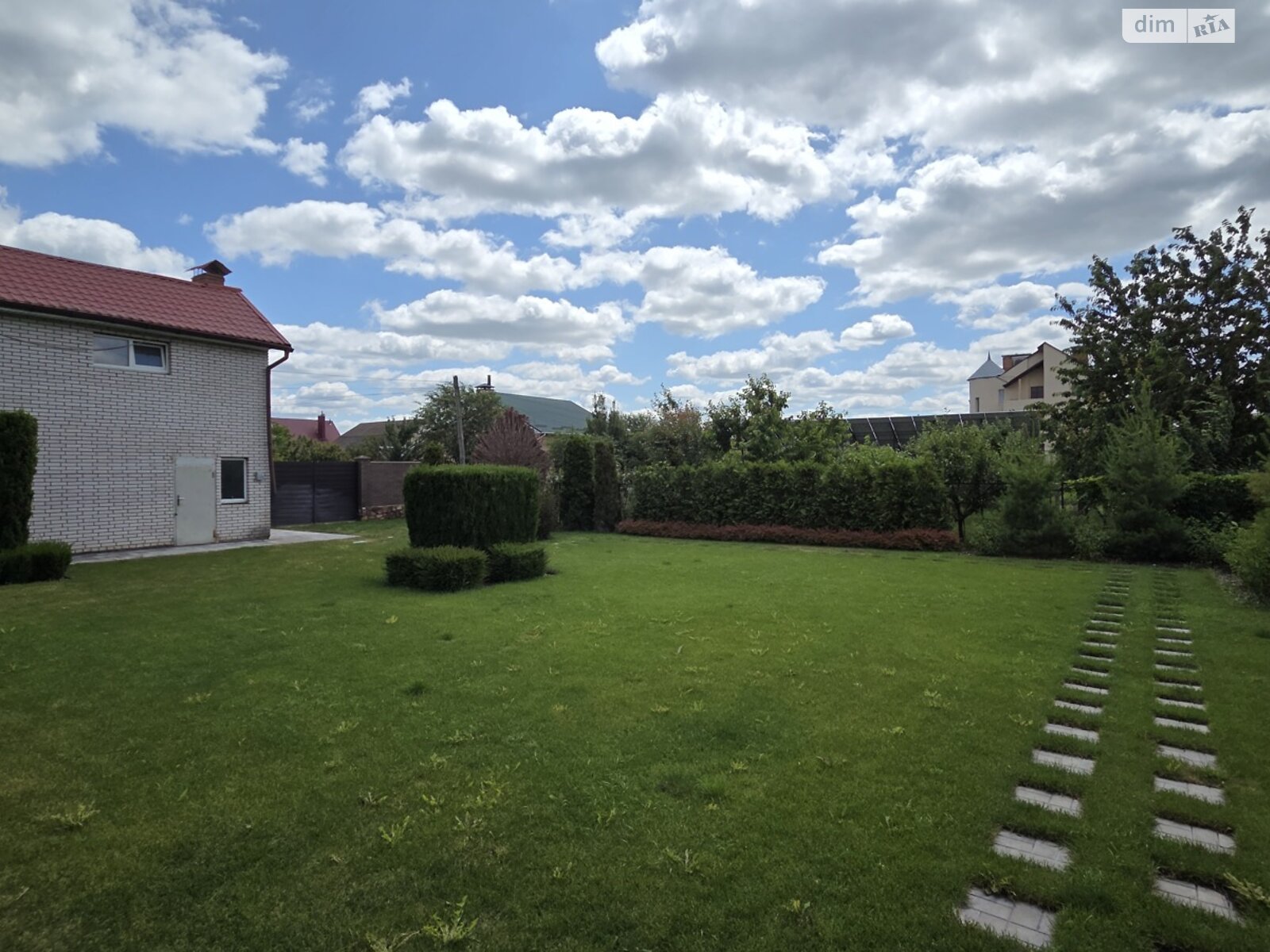 трехэтажный дом с верандой, 262 кв. м, кирпич. Продажа в Винницких Хуторах фото 1