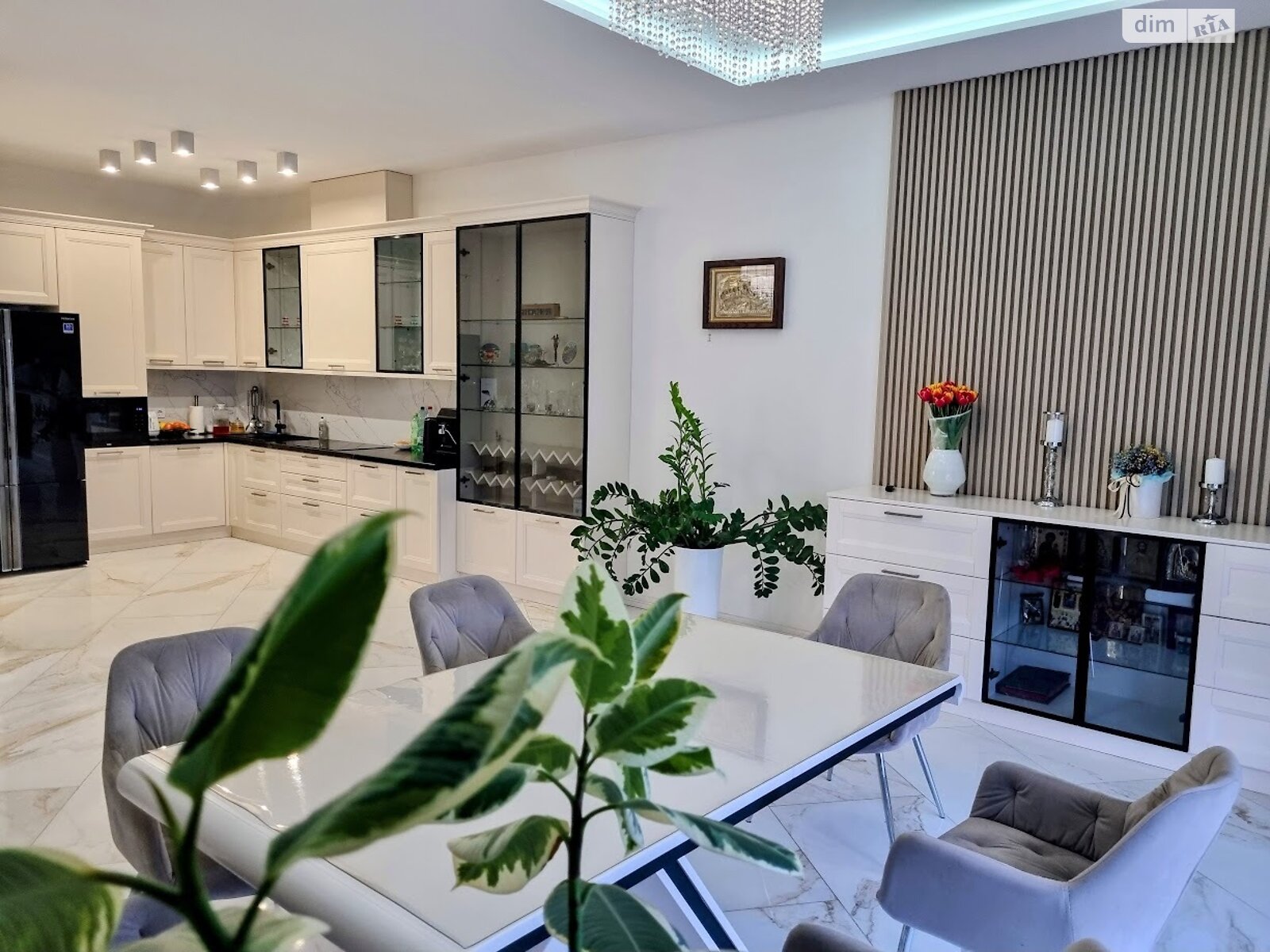 одноповерховий будинок з верандою, 280 кв. м, цегла. Продаж в Вінниці, район Тяжилів фото 1 одноповерховий будинок з верандою, 280 кв. м, цегла. Продаж в Вінниці, район Тяжилів фото 1