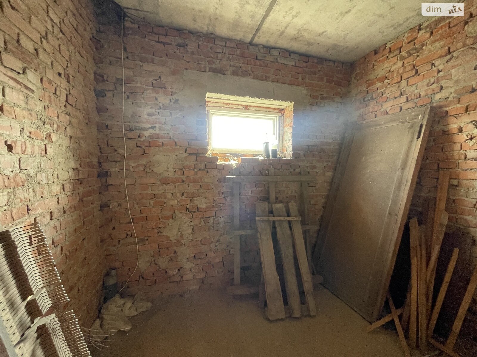 двухэтажный дом с гаражом, 230 кв. м, кирпич. Продажа в Виннице район Тяжилов фото 1 двухэтажный дом с гаражом, 230 кв. м, кирпич. Продажа в Виннице район Тяжилов фото 1
