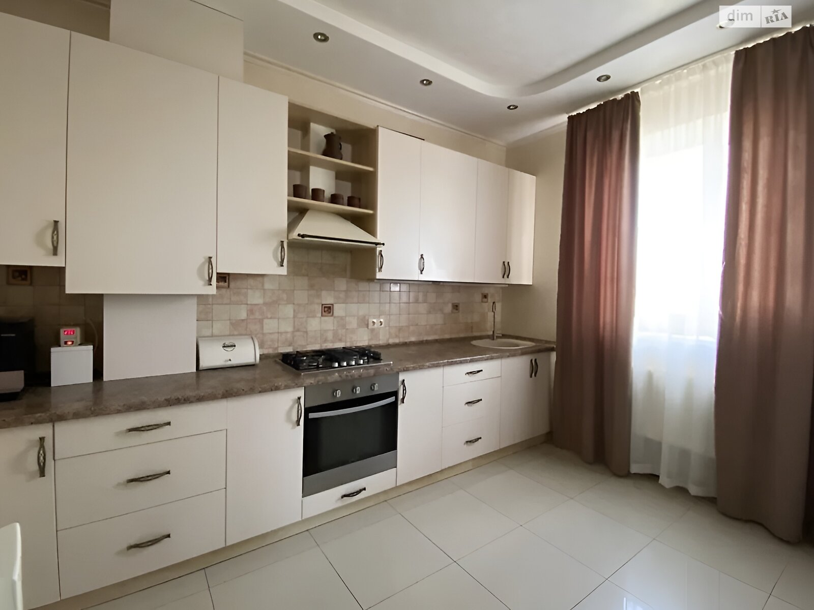 двухэтажный дом с верандой, 215 кв. м, кирпич. Продажа в Виннице район Тяжилов фото 1 двухэтажный дом с верандой, 215 кв. м, кирпич. Продажа в Виннице район Тяжилов фото 1