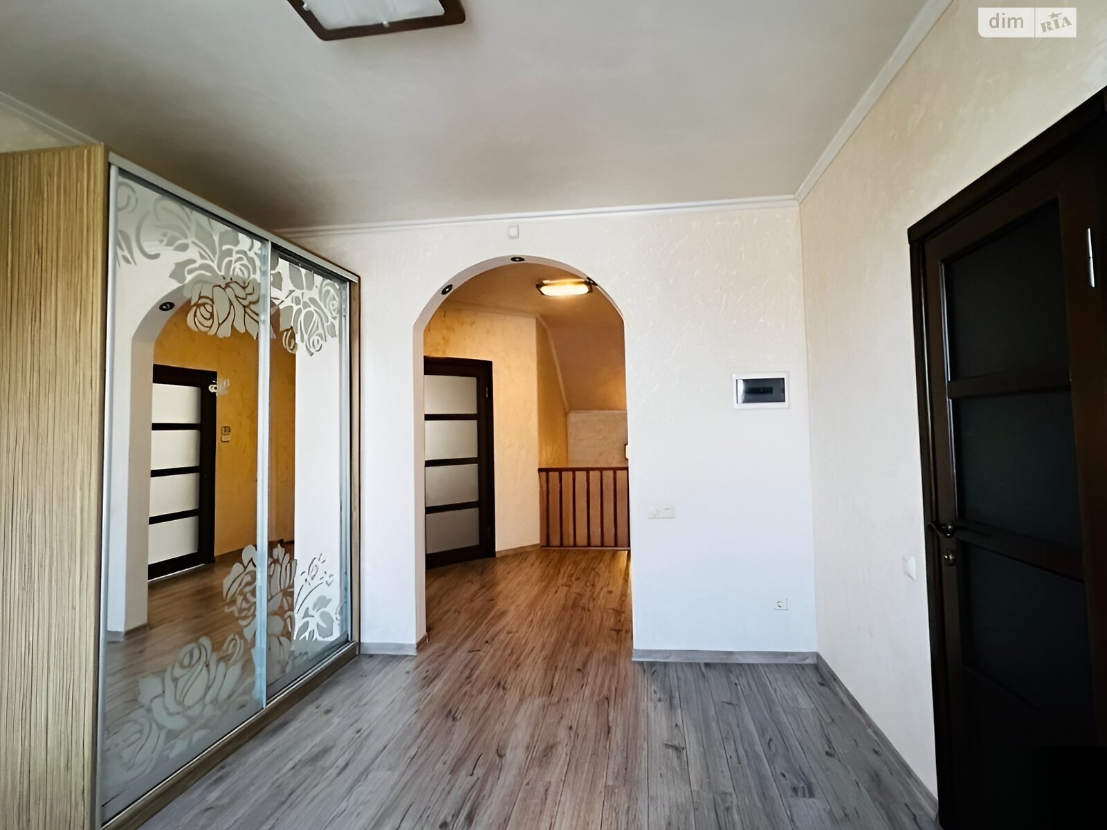двухэтажный дом с верандой, 215 кв. м, кирпич. Продажа в Виннице район Тяжилов фото 1 двухэтажный дом с верандой, 215 кв. м, кирпич. Продажа в Виннице район Тяжилов фото 1