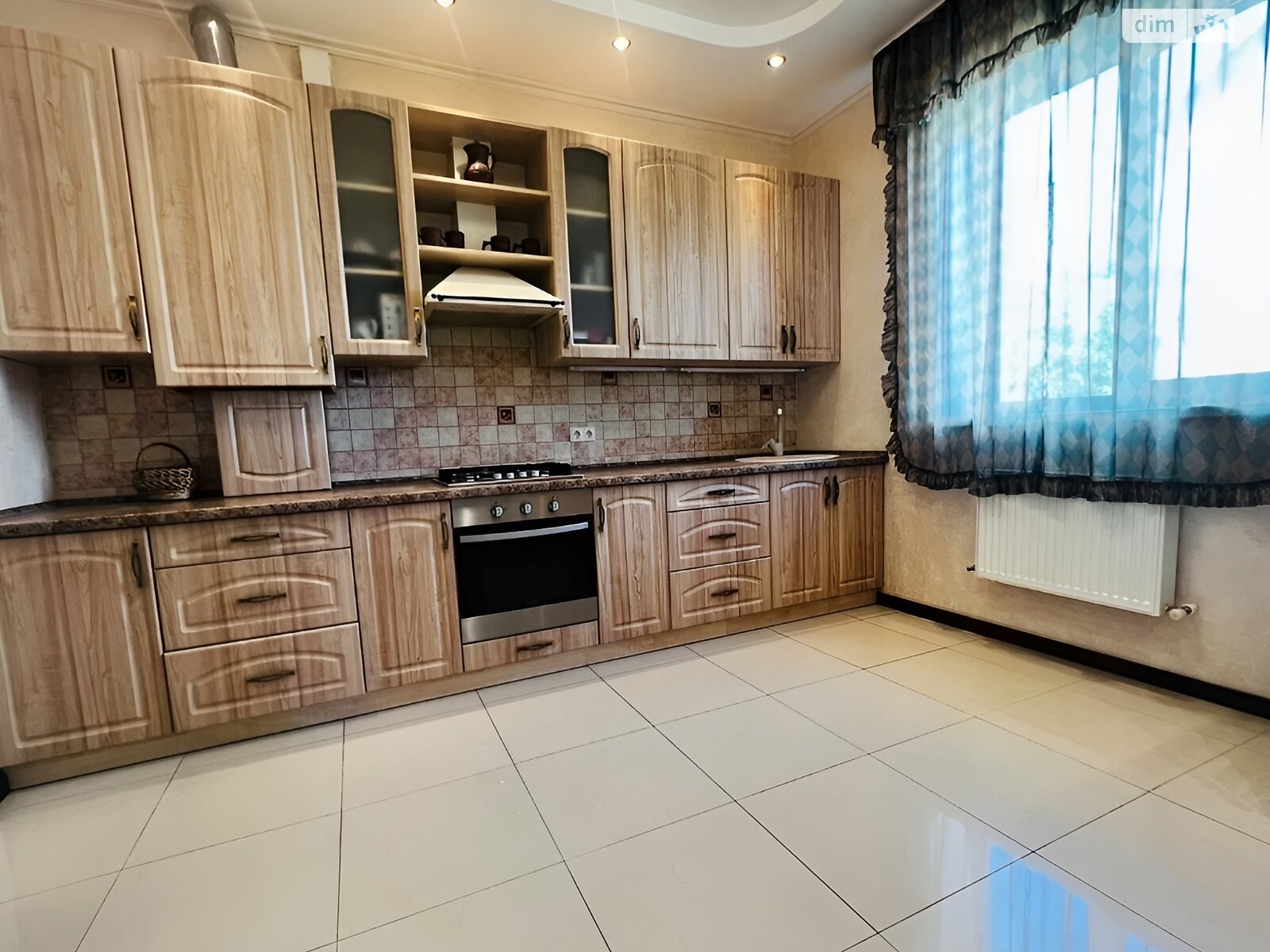 двухэтажный дом с верандой, 215 кв. м, кирпич. Продажа в Виннице район Тяжилов фото 1 двухэтажный дом с верандой, 215 кв. м, кирпич. Продажа в Виннице район Тяжилов фото 1