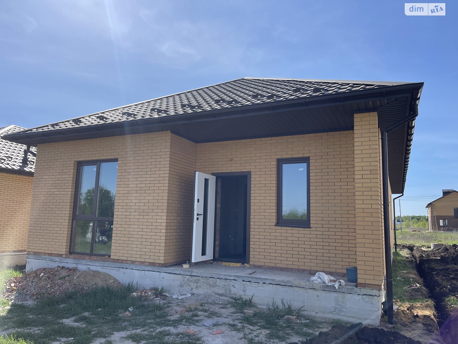 одноэтажный дом, 105 кв. м, кирпич. Продажа в Виннице район Тяжилов фото 1 одноэтажный дом, 105 кв. м, кирпич. Продажа в Виннице район Тяжилов фото 1