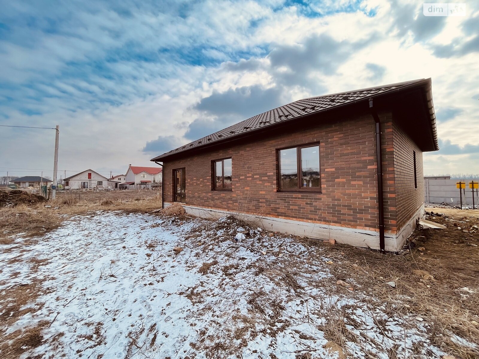 одноэтажный дом, 105 кв. м, кирпич. Продажа в Виннице район Тяжилов фото 1 одноэтажный дом, 105 кв. м, кирпич. Продажа в Виннице район Тяжилов фото 1