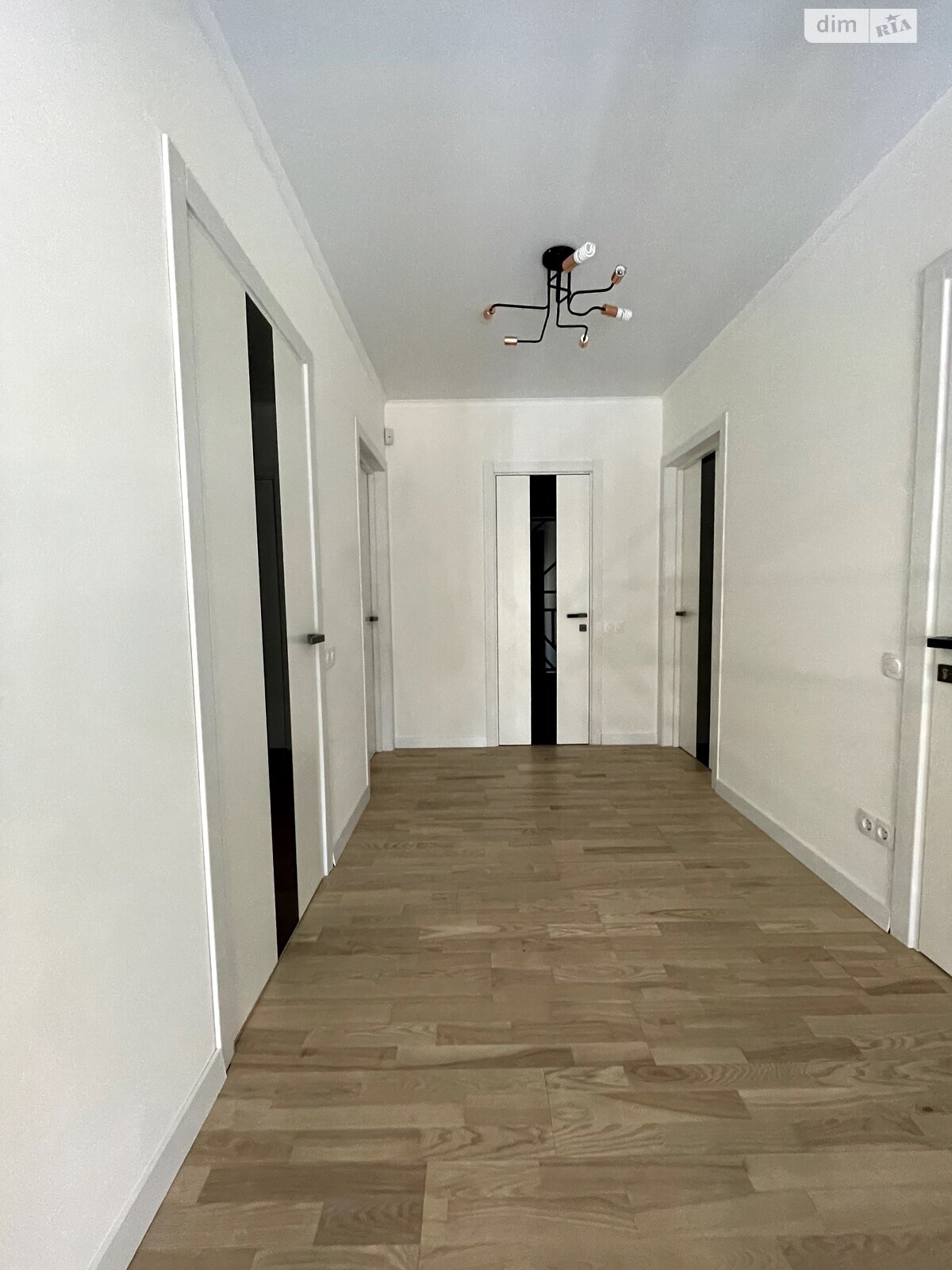 двоповерховий будинок з гаражем, 328 кв. м, цегла. Продаж в Вінниці, район Вишенька фото 1 двоповерховий будинок з гаражем, 328 кв. м, цегла. Продаж в Вінниці, район Вишенька фото 1