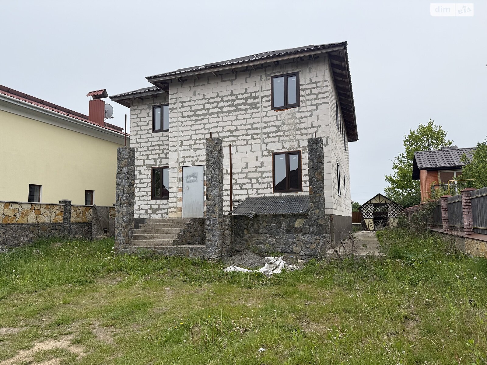 двухэтажный дом беседка, 230 кв. м, газобетон. Продажа в Березиной фото 1