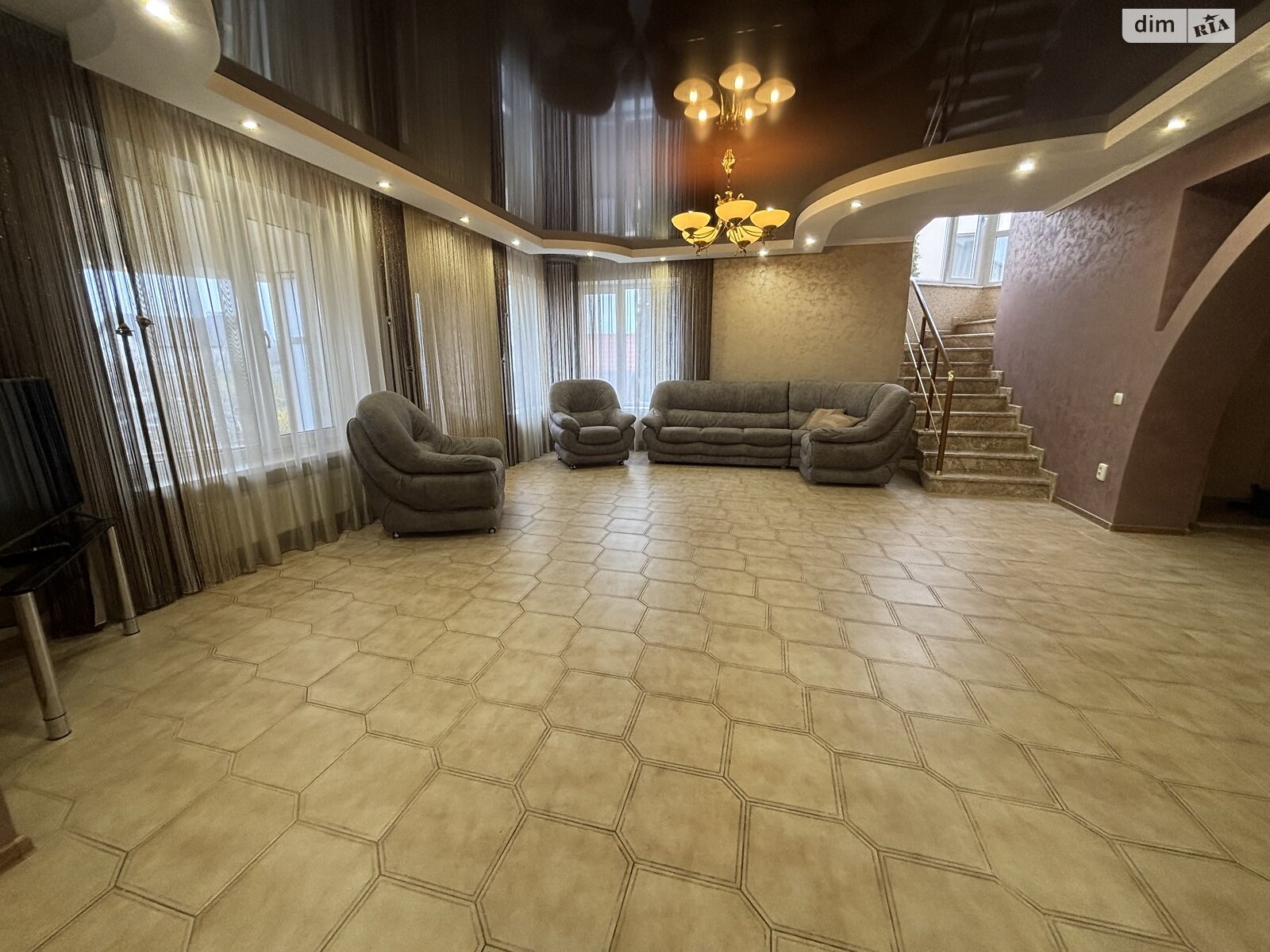 двоповерховий будинок з верандою, 250 кв. м, кирпич. Продаж у Вінниці фото 1