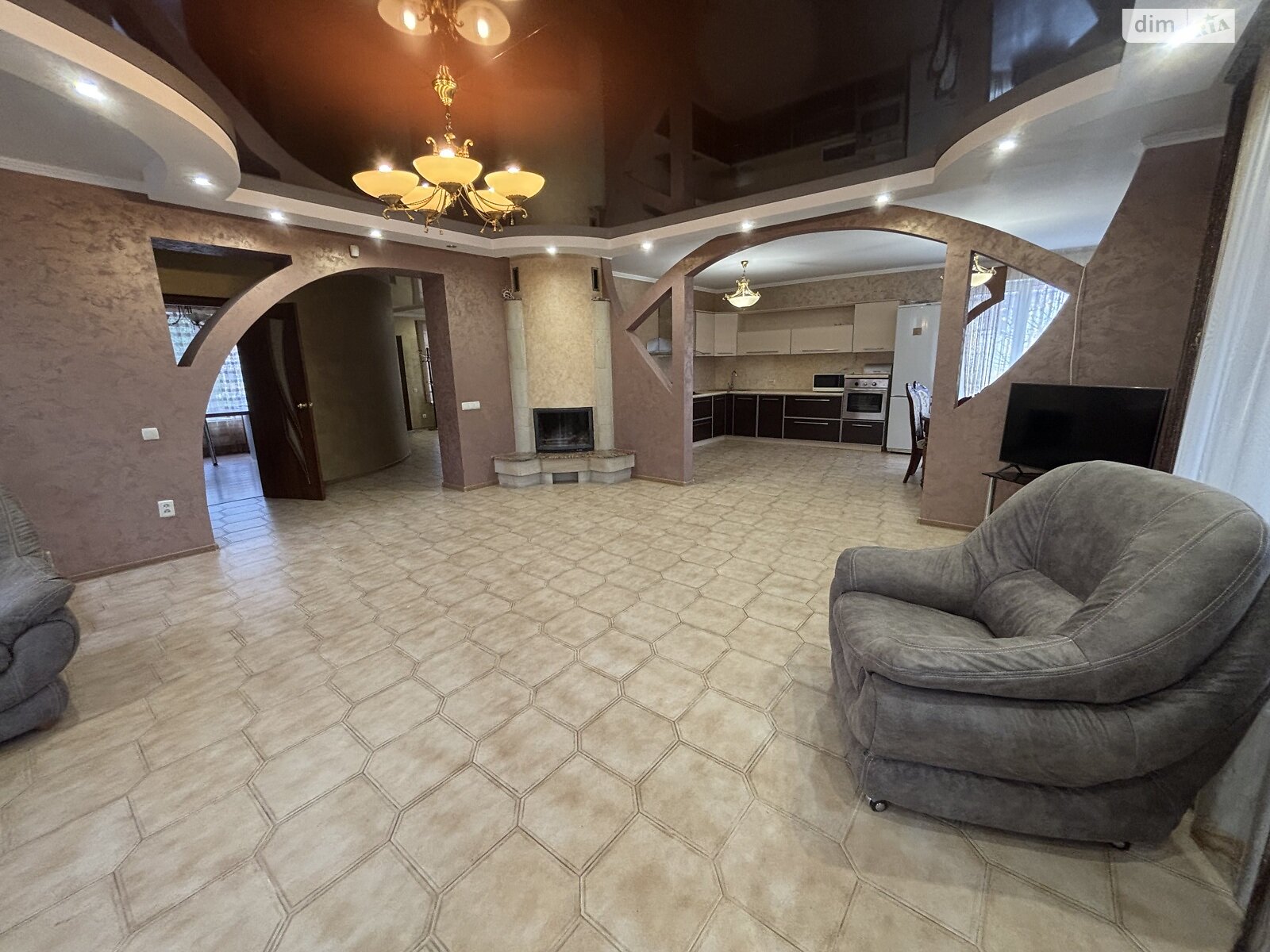 двоповерховий будинок з верандою, 250 кв. м, кирпич. Продаж у Вінниці фото 1