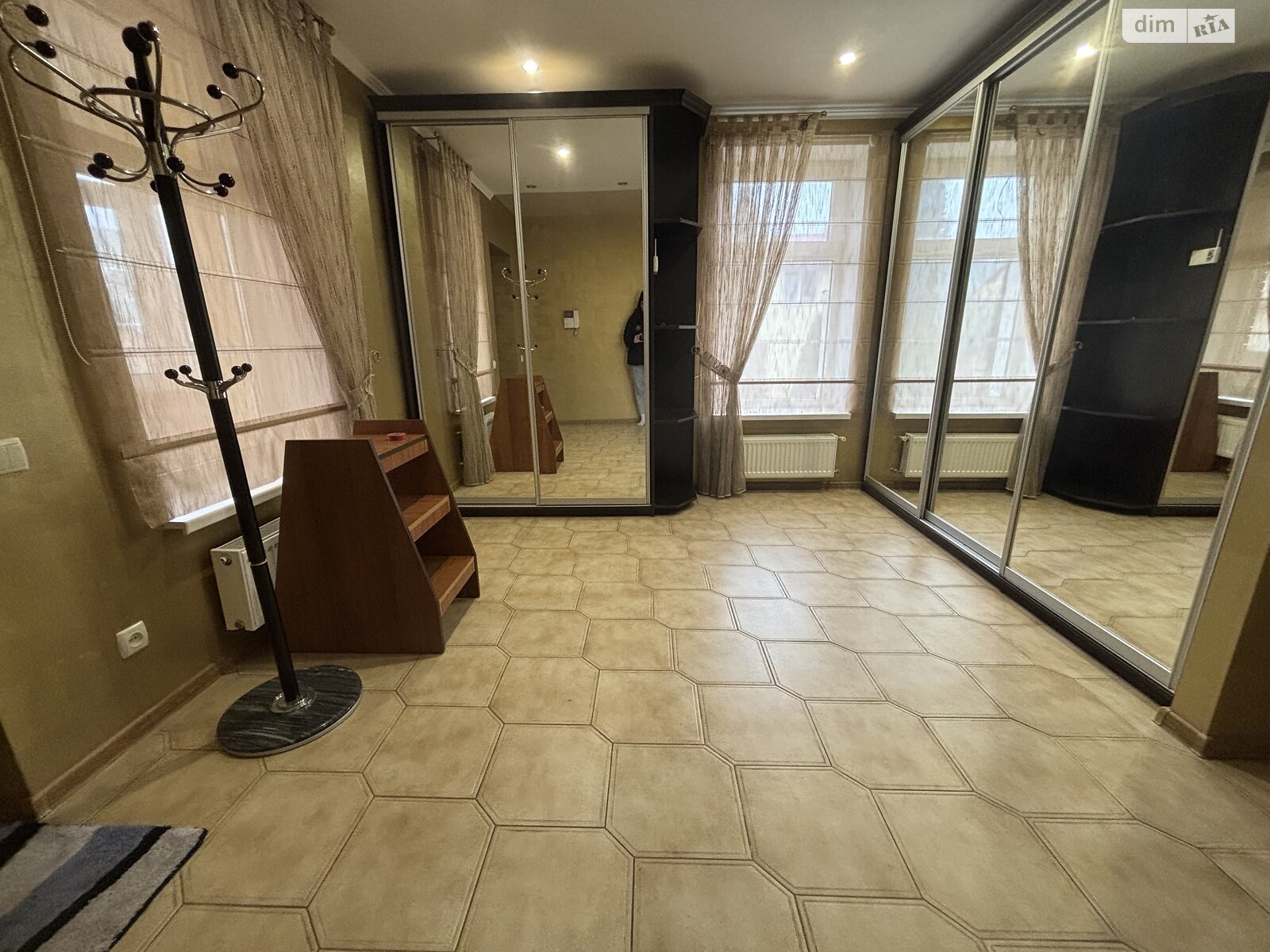 двоповерховий будинок з верандою, 250 кв. м, кирпич. Продаж у Вінниці фото 1