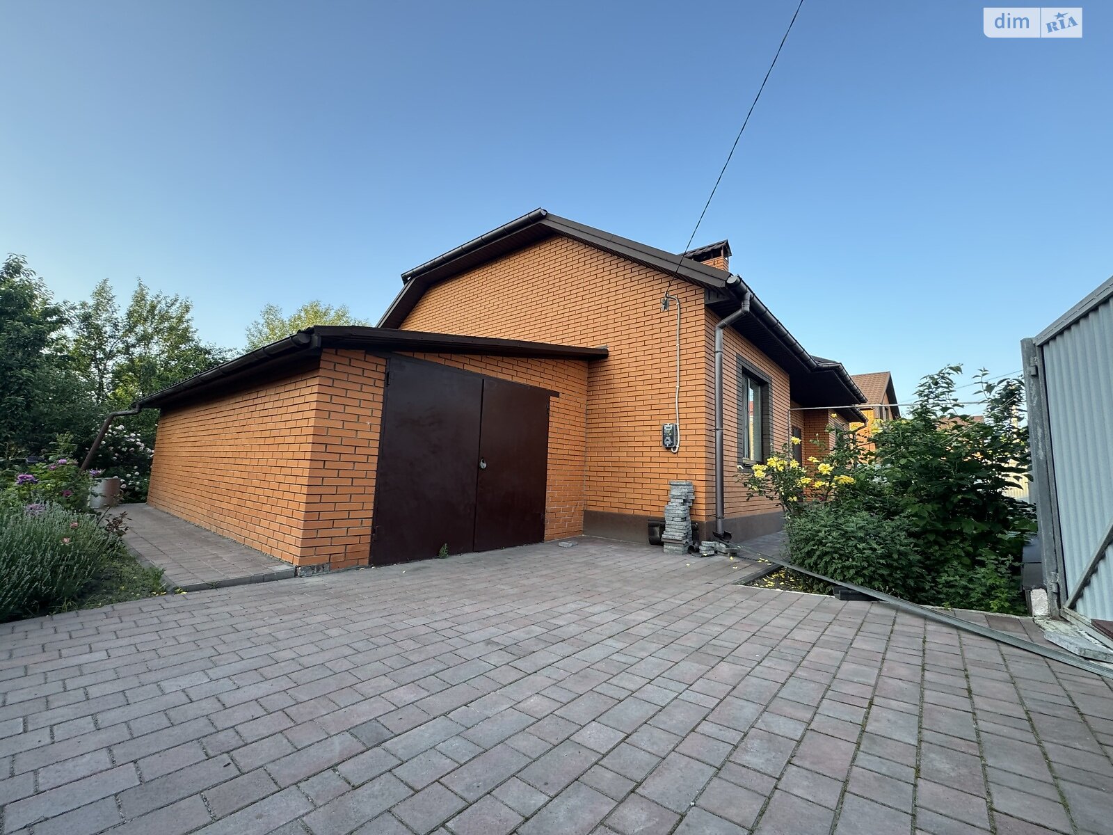 одноэтажный дом с гаражом, 125 кв. м, кирпич. Продажа в Виннице район Замостье фото 1 одноэтажный дом с гаражом, 125 кв. м, кирпич. Продажа в Виннице район Замостье фото 1