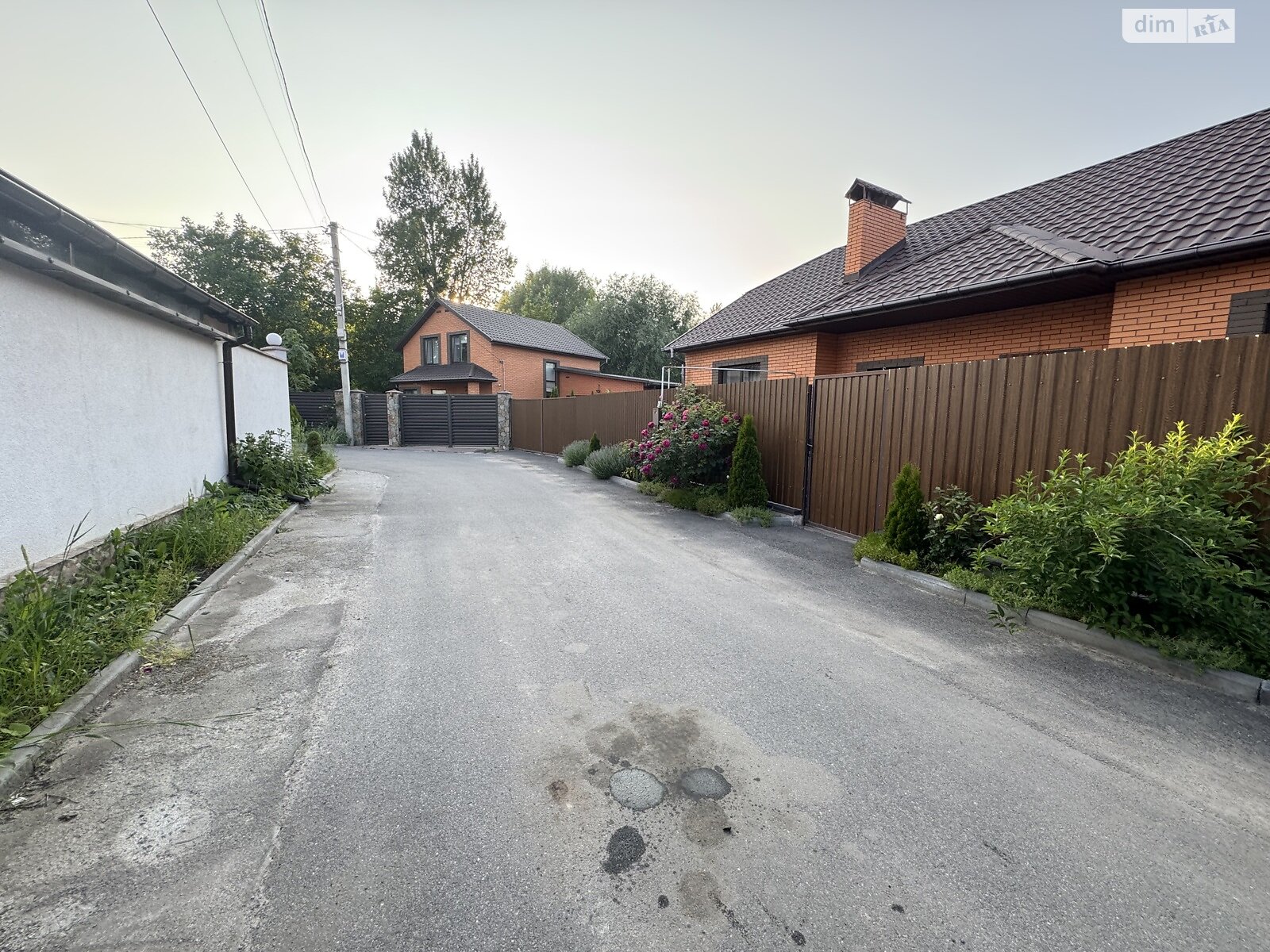 одноэтажный дом с гаражом, 125 кв. м, кирпич. Продажа в Виннице район Замостье фото 1 одноэтажный дом с гаражом, 125 кв. м, кирпич. Продажа в Виннице район Замостье фото 1
