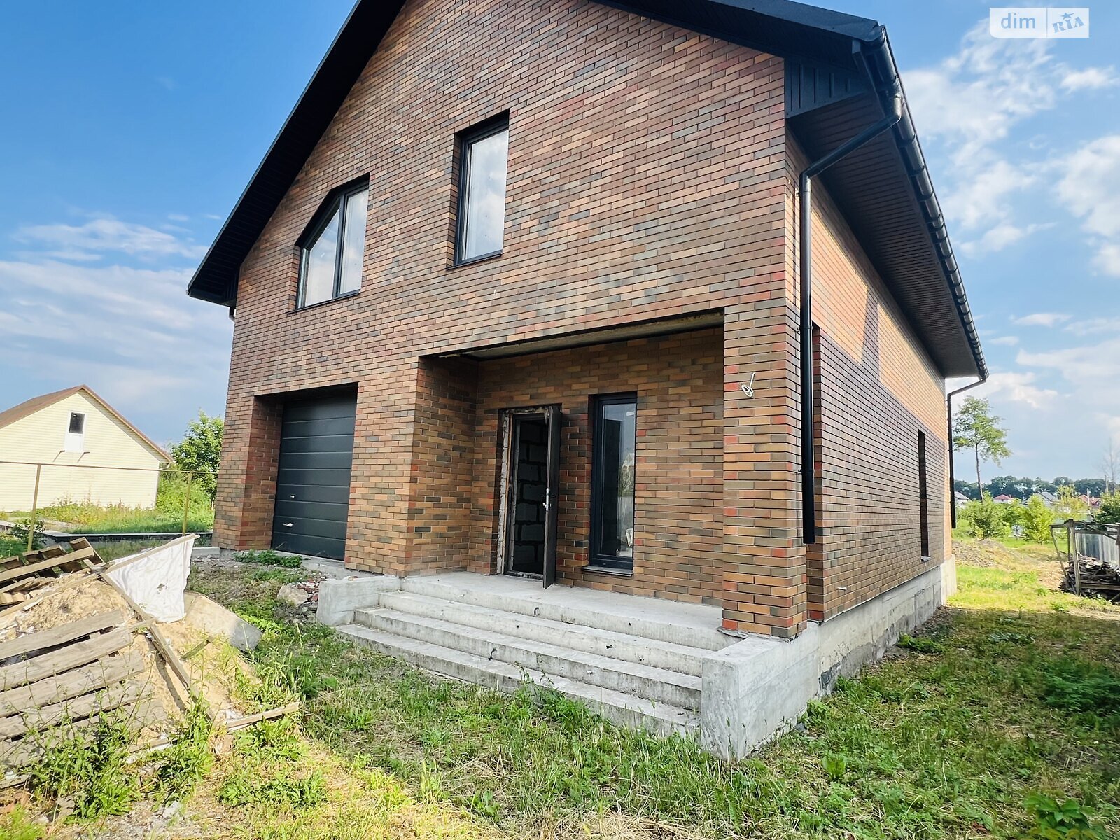двухэтажный дом, 169 кв. м, кирпич. Продажа в Виннице район Замостье фото 1 двухэтажный дом, 169 кв. м, кирпич. Продажа в Виннице район Замостье фото 1