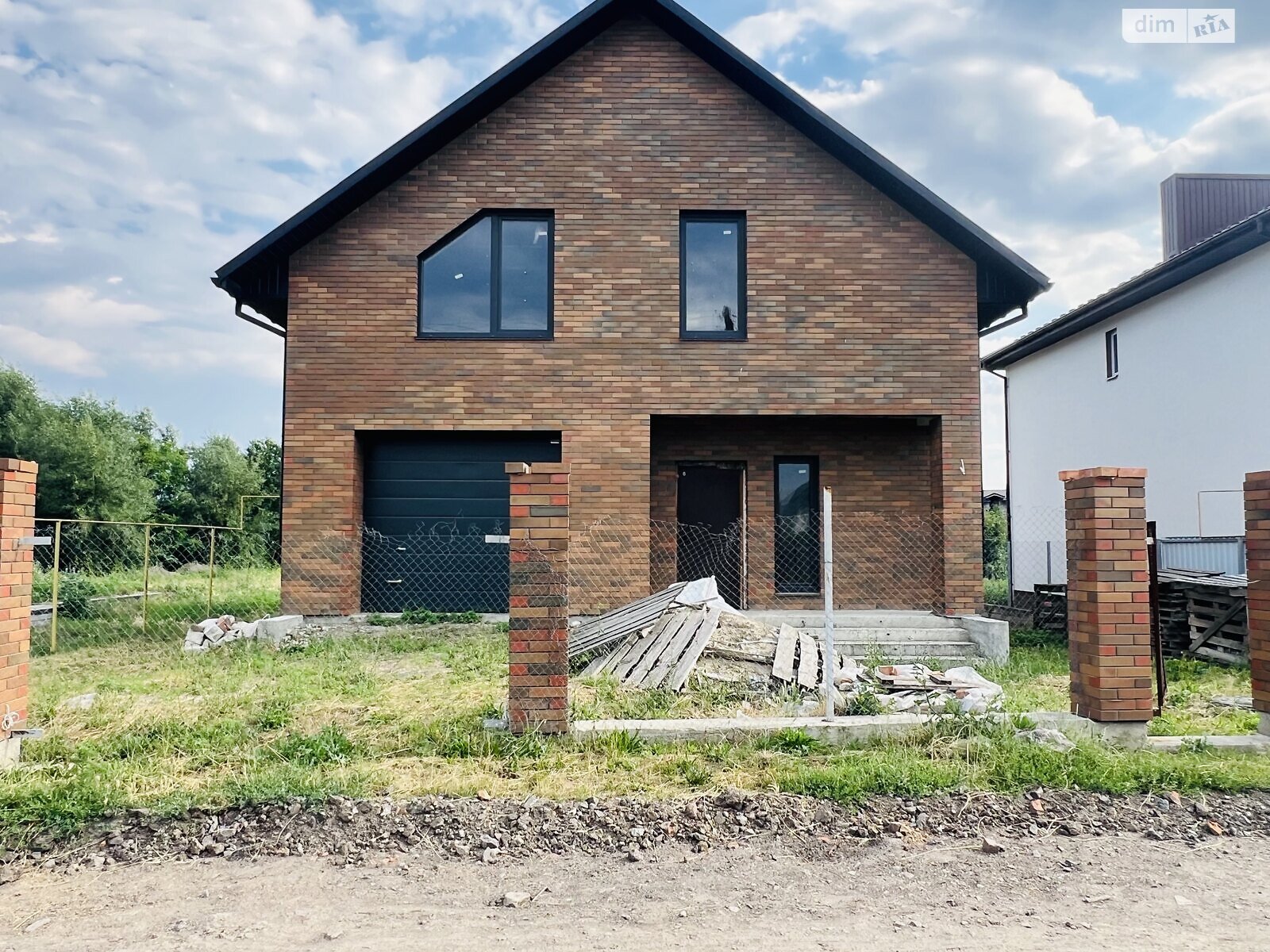 двухэтажный дом, 169 кв. м, кирпич. Продажа в Виннице район Замостье фото 1 двухэтажный дом, 169 кв. м, кирпич. Продажа в Виннице район Замостье фото 1