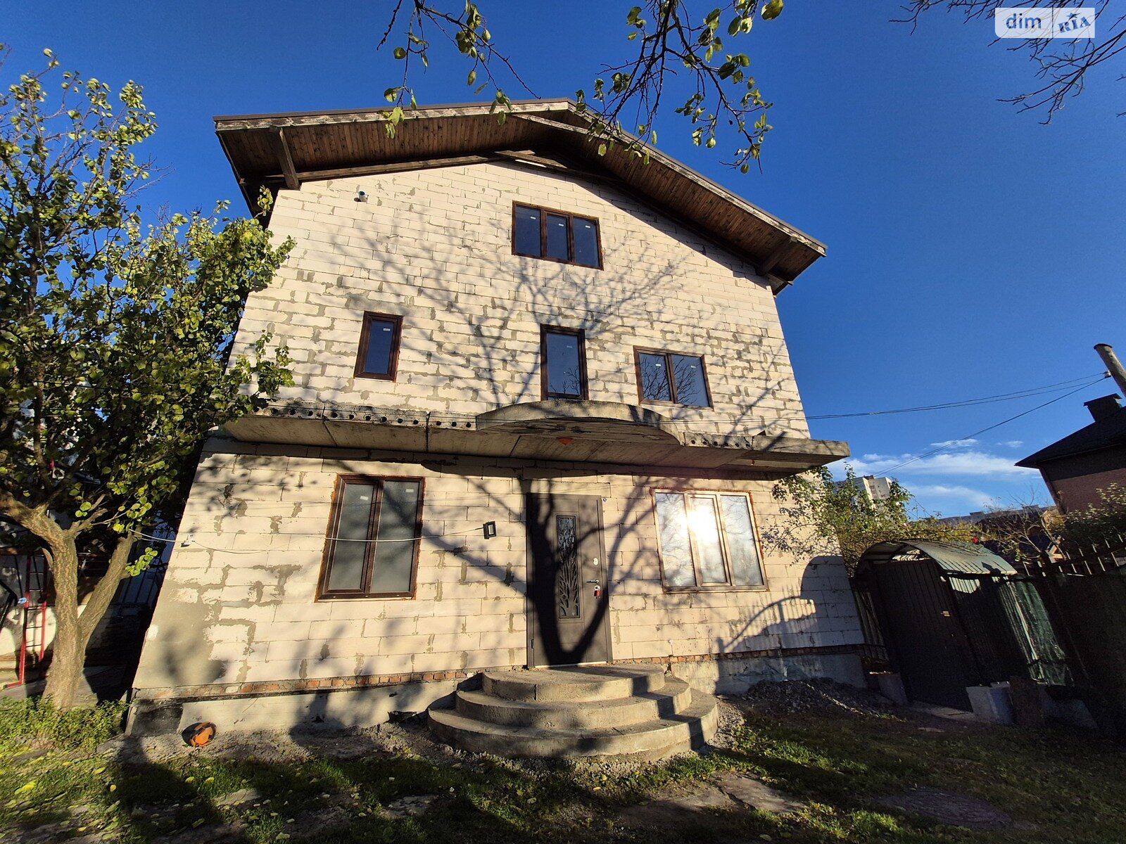 трехэтажный дом, 115 кв. м, газобетон. Продажа в Виннице район Замостье фото 1