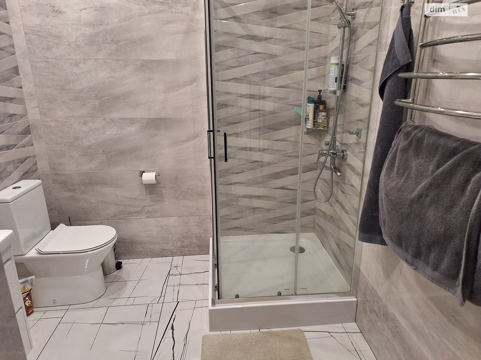 двухэтажный дом с отоплением, 245 кв. м, кирпич. Продажа в Виннице район Замостянский фото 1 двухэтажный дом с отоплением, 245 кв. м, кирпич. Продажа в Виннице район Замостянский фото 1