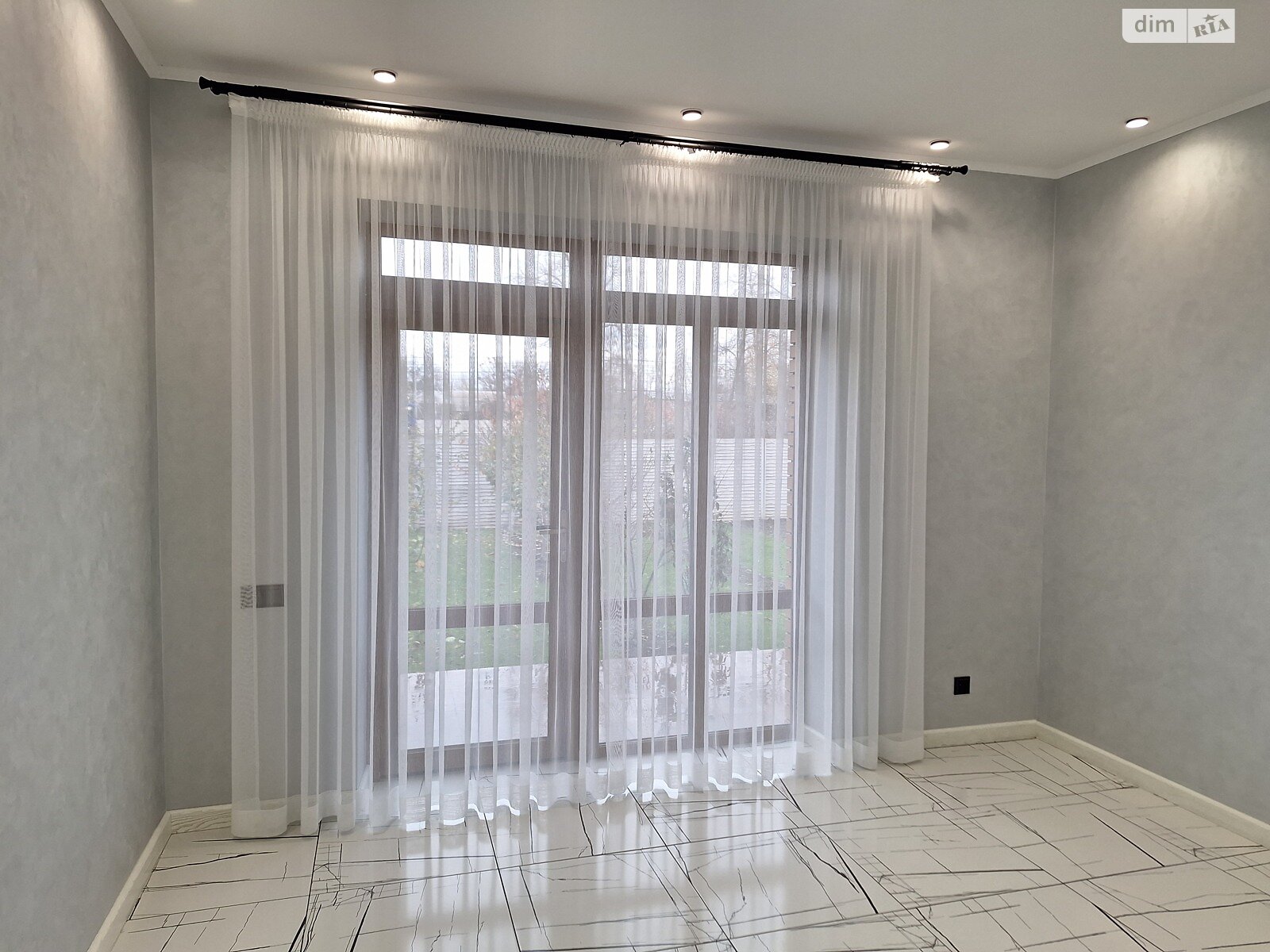 двухэтажный дом с отоплением, 245 кв. м, кирпич. Продажа в Виннице район Замостянский фото 1 двухэтажный дом с отоплением, 245 кв. м, кирпич. Продажа в Виннице район Замостянский фото 1