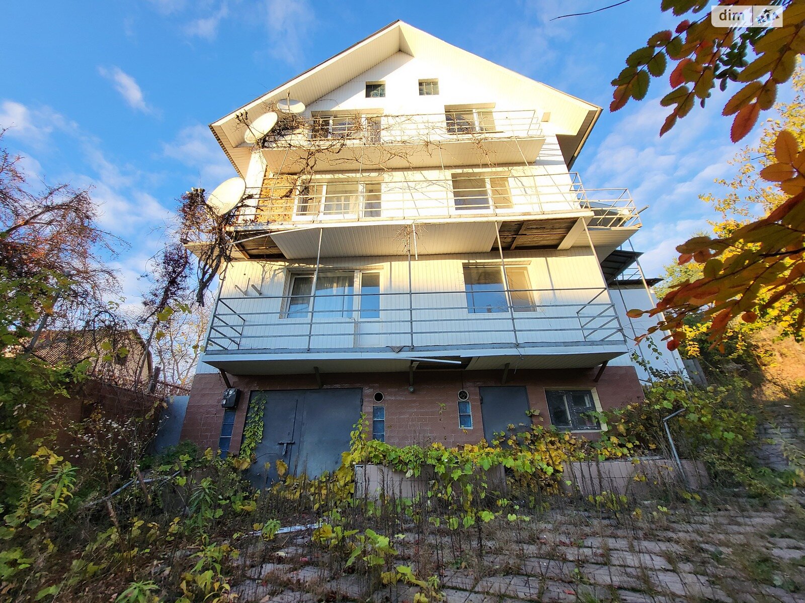 триповерховий будинок з верандою, 470 кв. м, цегла. Продаж в Вінниці, район Замостянський фото 1 триповерховий будинок з верандою, 470 кв. м, цегла. Продаж в Вінниці, район Замостянський фото 1