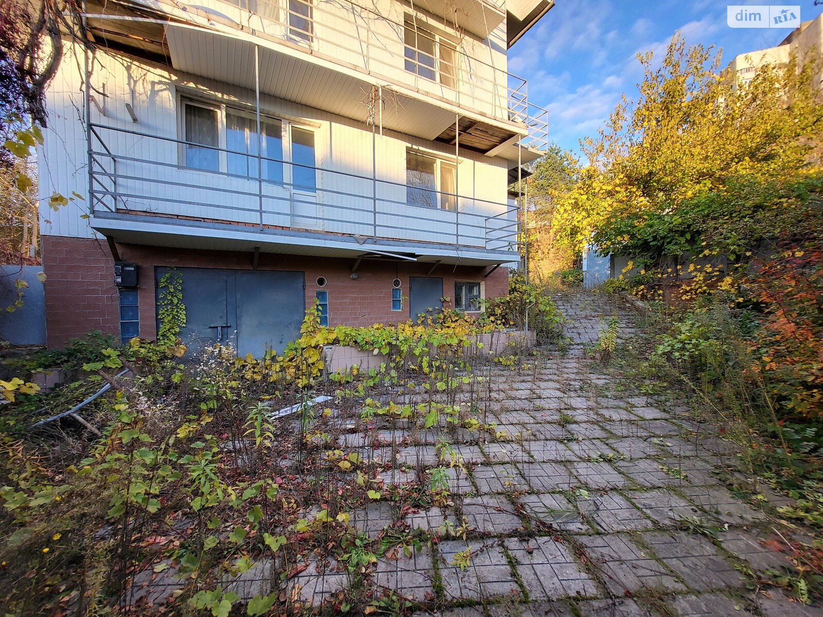 триповерховий будинок з верандою, 470 кв. м, цегла. Продаж в Вінниці, район Замостянський фото 1 триповерховий будинок з верандою, 470 кв. м, цегла. Продаж в Вінниці, район Замостянський фото 1