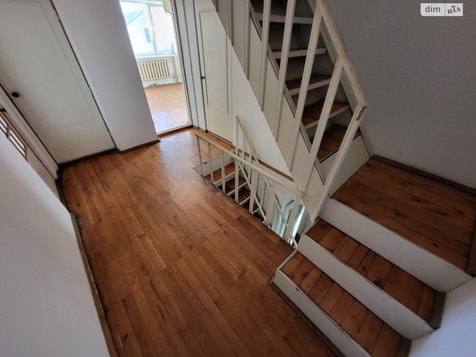 триповерховий будинок з верандою, 470 кв. м, цегла. Продаж в Вінниці, район Замостянський фото 1 триповерховий будинок з верандою, 470 кв. м, цегла. Продаж в Вінниці, район Замостянський фото 1