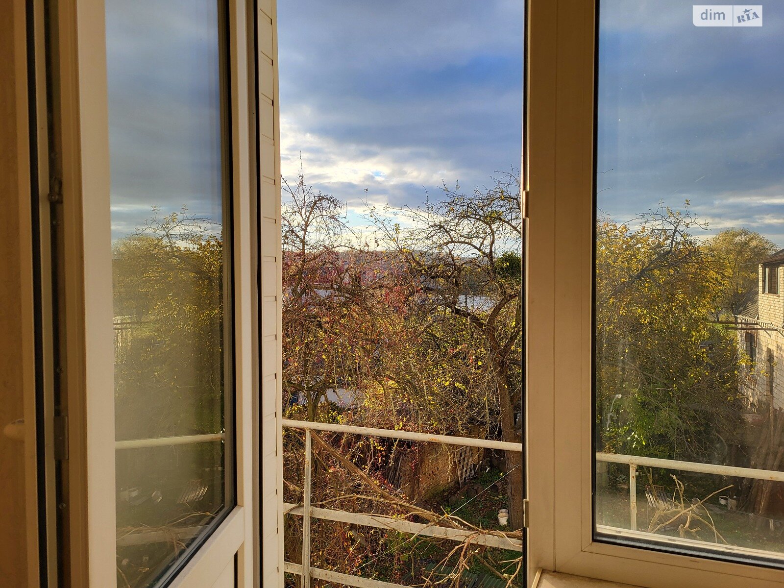 триповерховий будинок з верандою, 470 кв. м, цегла. Продаж в Вінниці, район Замостянський фото 1 триповерховий будинок з верандою, 470 кв. м, цегла. Продаж в Вінниці, район Замостянський фото 1