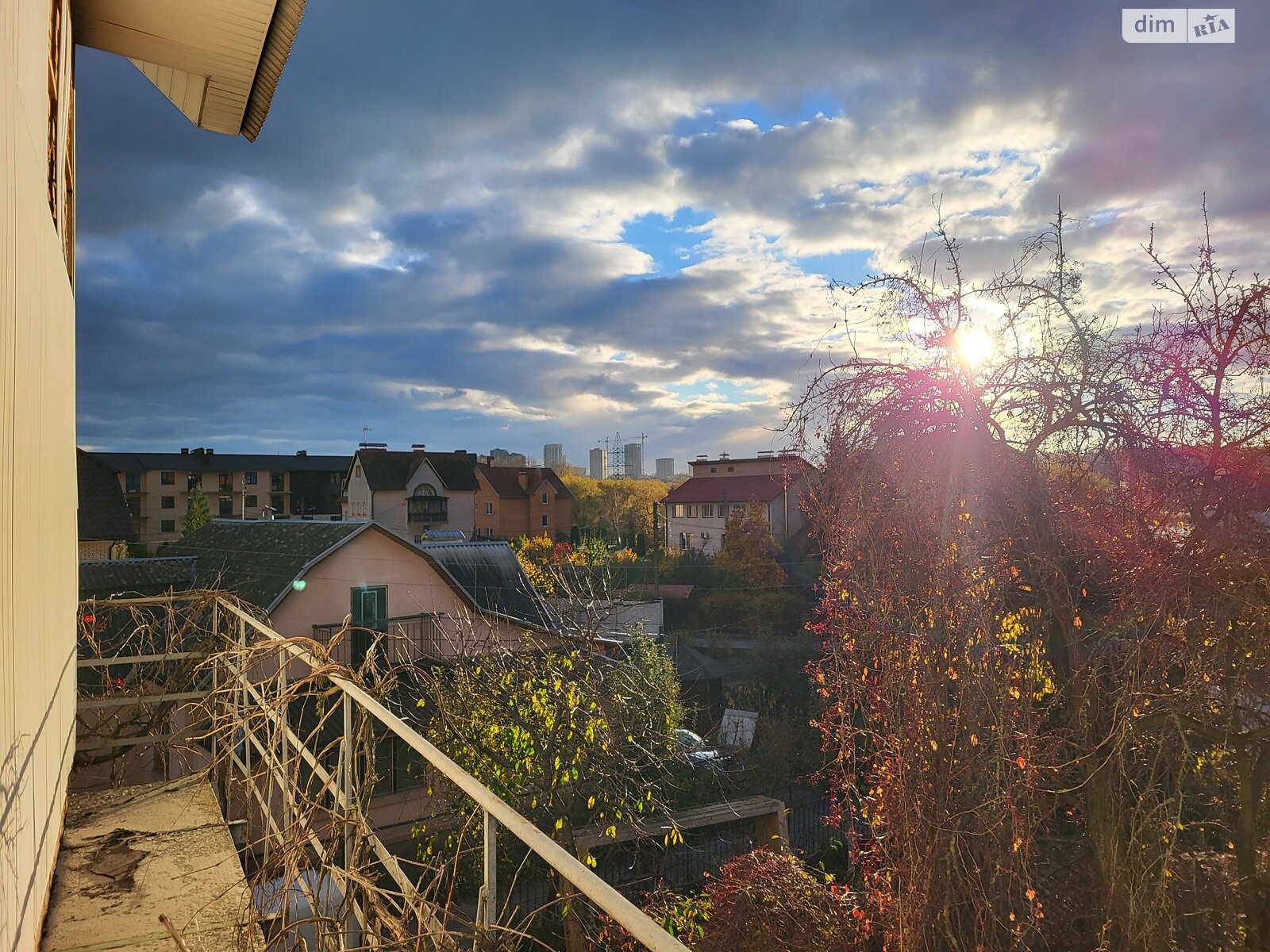 триповерховий будинок з верандою, 470 кв. м, цегла. Продаж в Вінниці, район Замостянський фото 1 триповерховий будинок з верандою, 470 кв. м, цегла. Продаж в Вінниці, район Замостянський фото 1