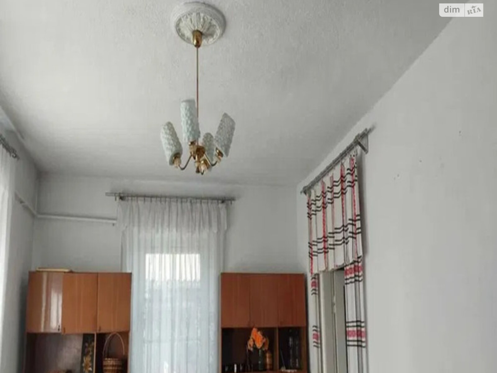 одноповерховий будинок з гаражем, 100 кв. м, цегла. Продаж у Строїнцях фото 1