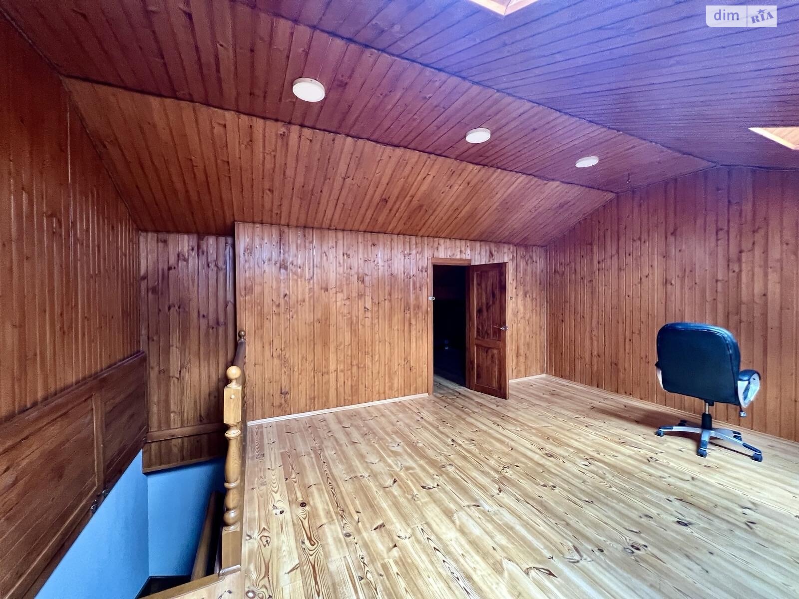 двоповерховий будинок бесідка, 150 кв. м, цегла. Продаж у Зарванцях фото 1 двоповерховий будинок бесідка, 150 кв. м, цегла. Продаж у Зарванцях фото 1