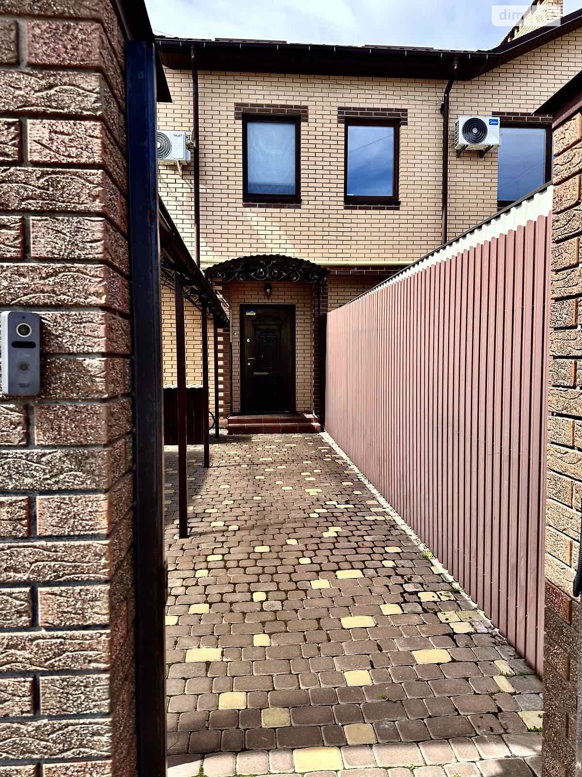 двоповерховий будинок бесідка, 150 кв. м, цегла. Продаж у Зарванцях фото 1 двоповерховий будинок бесідка, 150 кв. м, цегла. Продаж у Зарванцях фото 1
