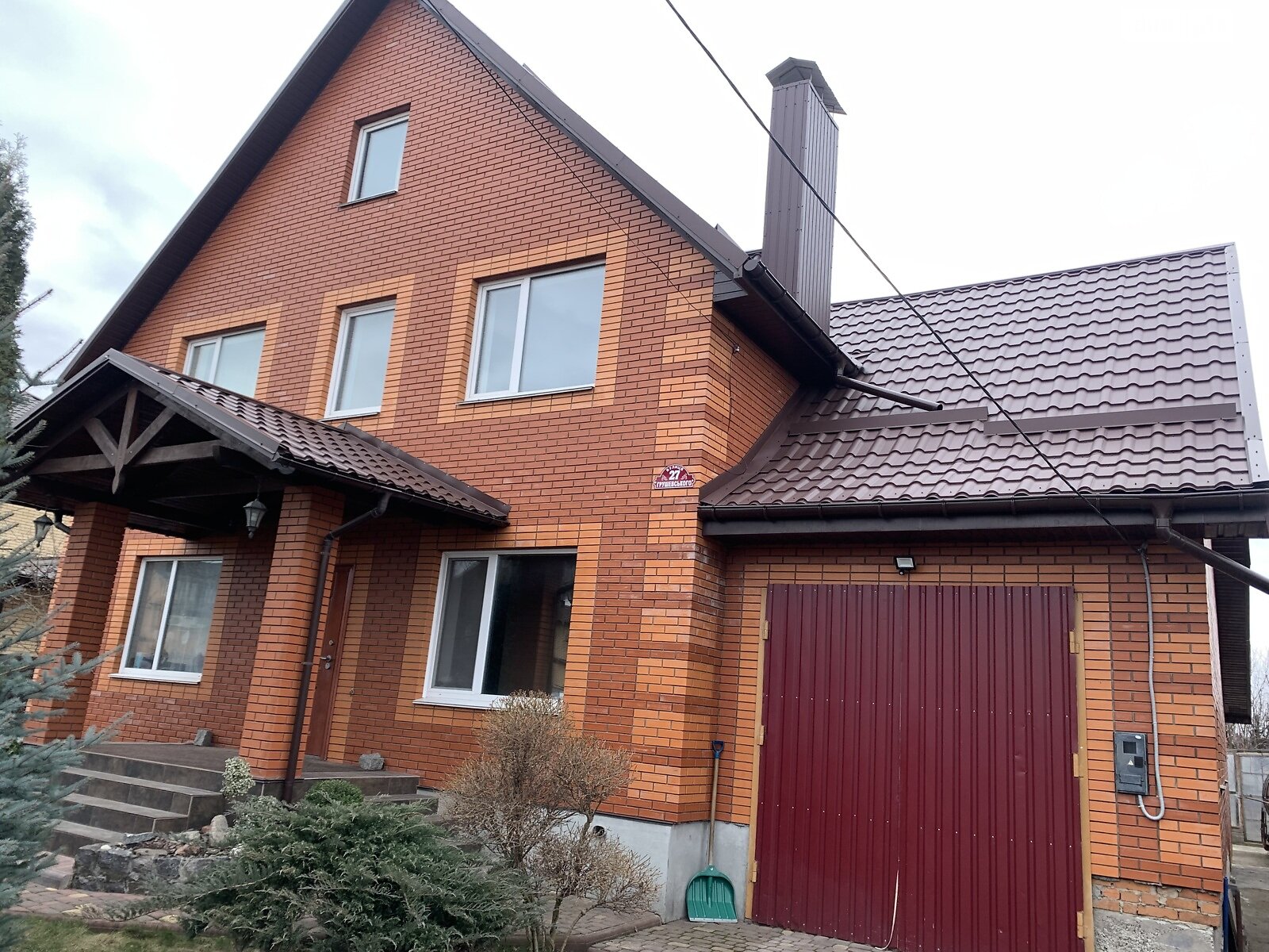 двухэтажный дом с верандой, 250 кв. м, кирпич. Продажа в Винницких Хуторах фото 1 двухэтажный дом с верандой, 250 кв. м, кирпич. Продажа в Винницких Хуторах фото 1
