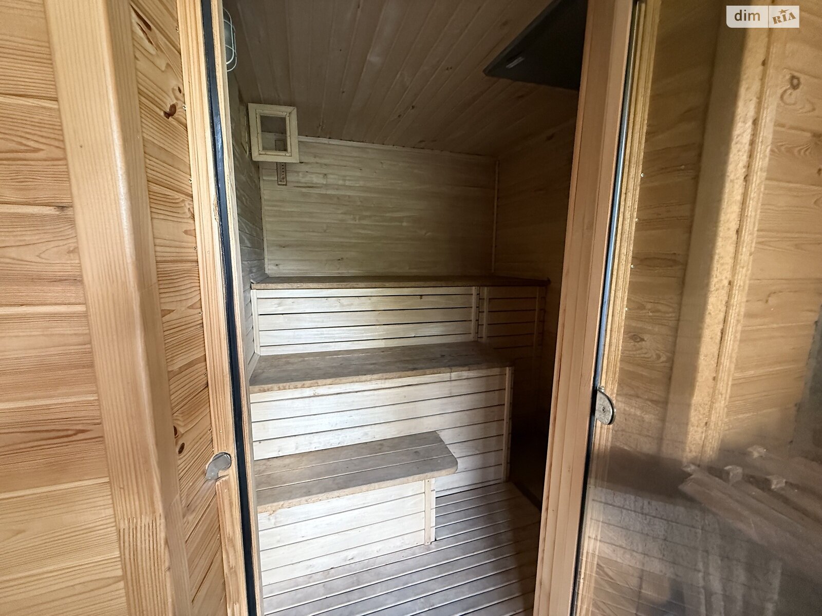 двухэтажный дом с гаражом, 250 кв. м, кирпич. Продажа в Винницких Хуторах фото 1