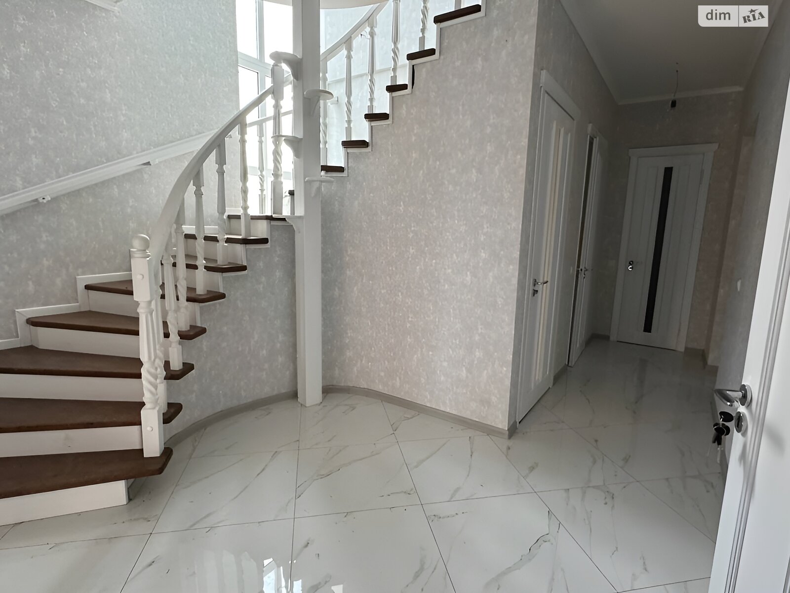 двоповерховий будинок з верандою, 282.5 кв. м, цегла. Продаж у Вінницьких Хуторах фото 1 двоповерховий будинок з верандою, 282.5 кв. м, цегла. Продаж у Вінницьких Хуторах фото 1