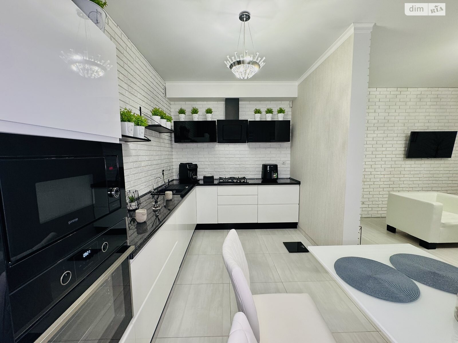 двоповерховий будинок з опаленням, 134 кв. м, цегла. Продаж в Вінницьких Хуторах фото 1 двоповерховий будинок з опаленням, 134 кв. м, цегла. Продаж в Вінницьких Хуторах фото 1