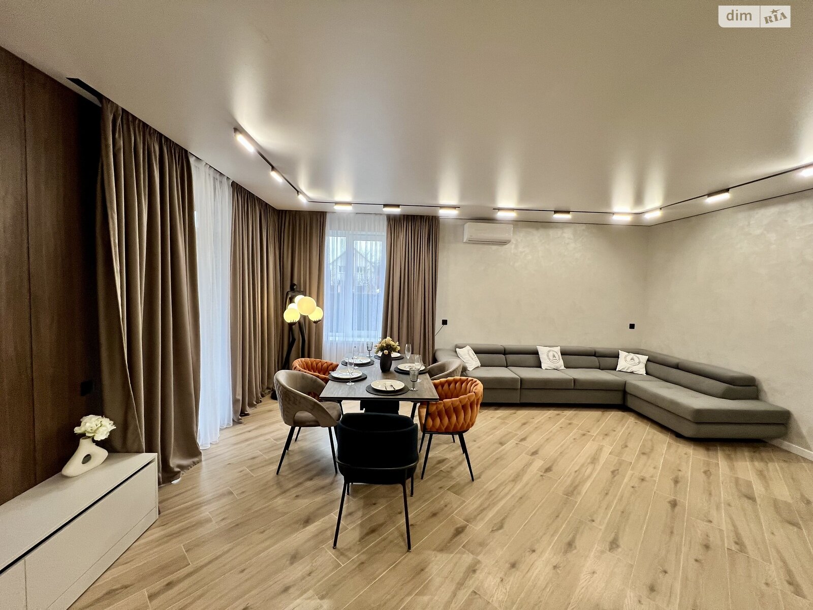 двухэтажный дом, 140 кв. м, кирпич. Продажа в Винницких Хуторах фото 1