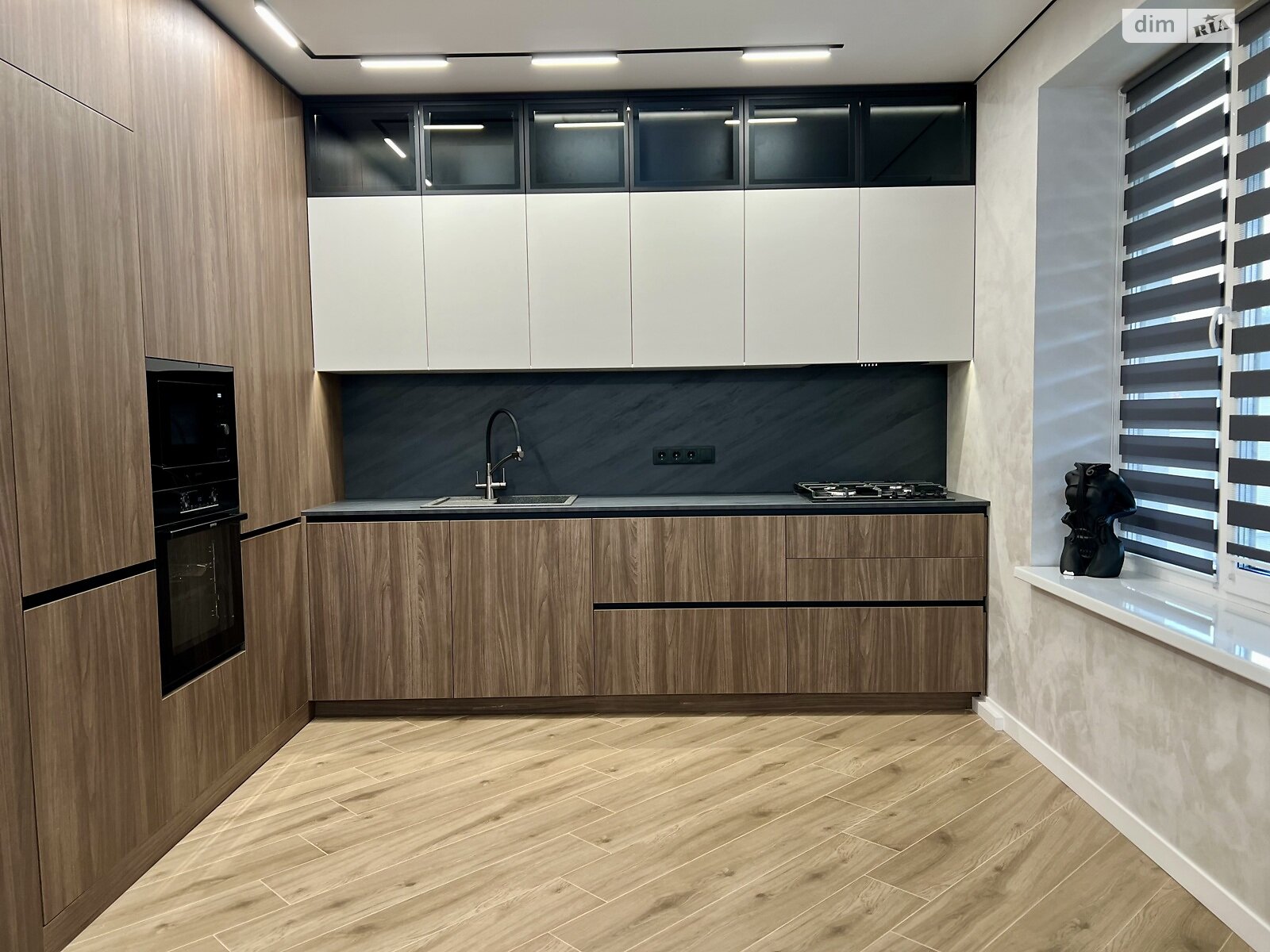 двухэтажный дом, 140 кв. м, кирпич. Продажа в Винницких Хуторах фото 1