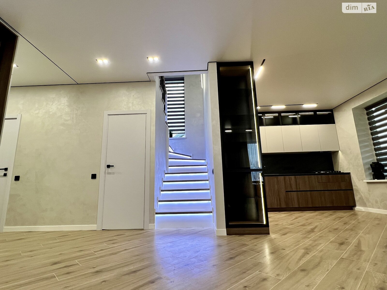 двухэтажный дом, 140 кв. м, кирпич. Продажа в Винницких Хуторах фото 1