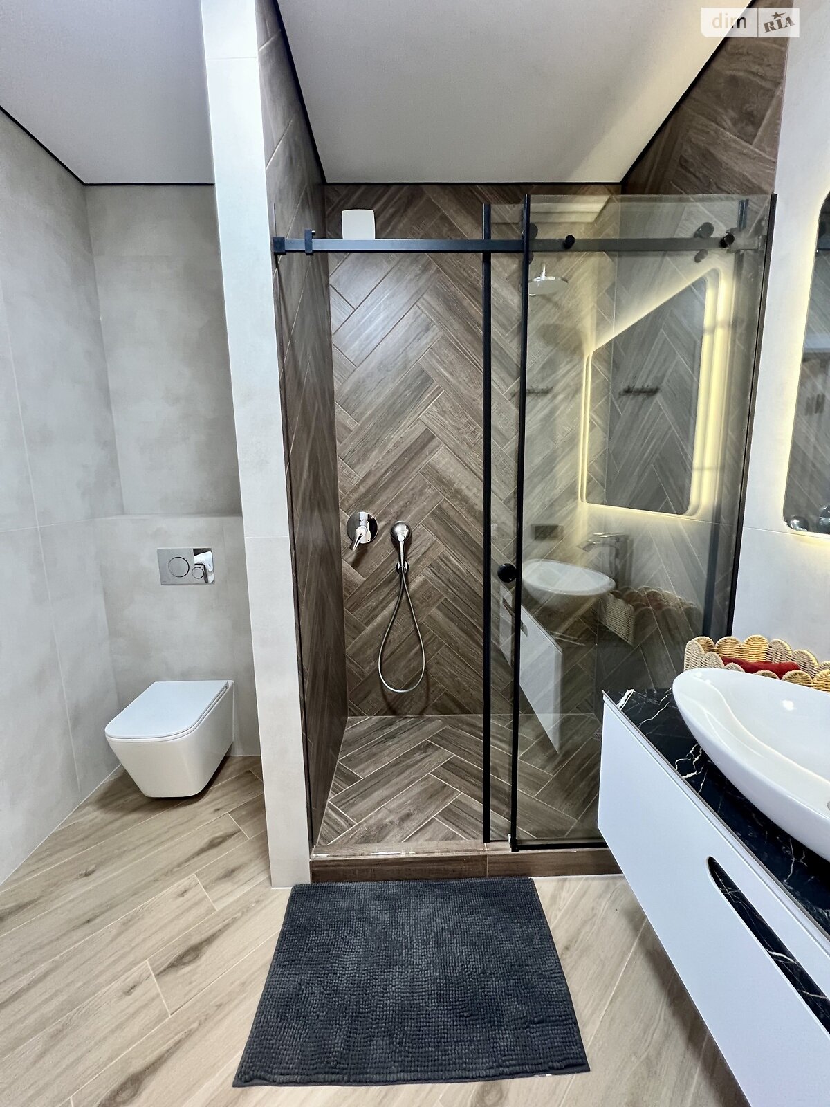 двухэтажный дом, 140 кв. м, кирпич. Продажа в Винницких Хуторах фото 1