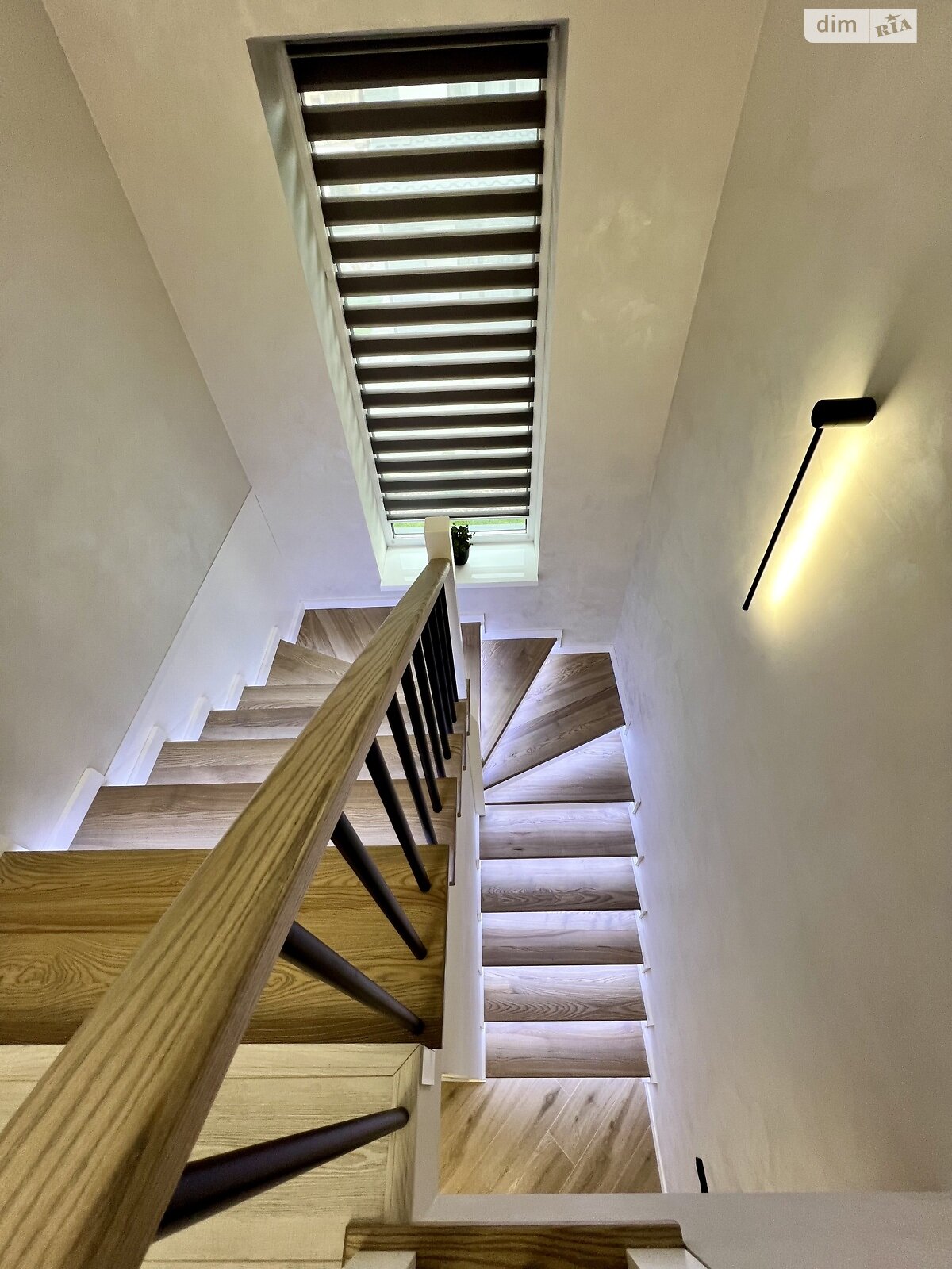 двухэтажный дом, 140 кв. м, кирпич. Продажа в Винницких Хуторах фото 1