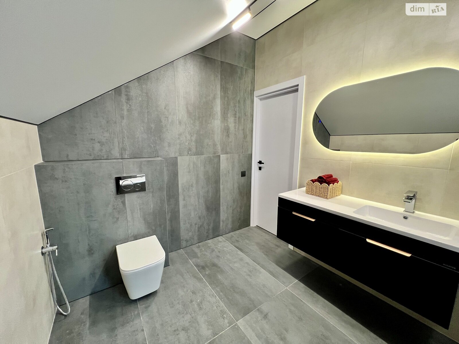 двухэтажный дом, 140 кв. м, кирпич. Продажа в Винницких Хуторах фото 1