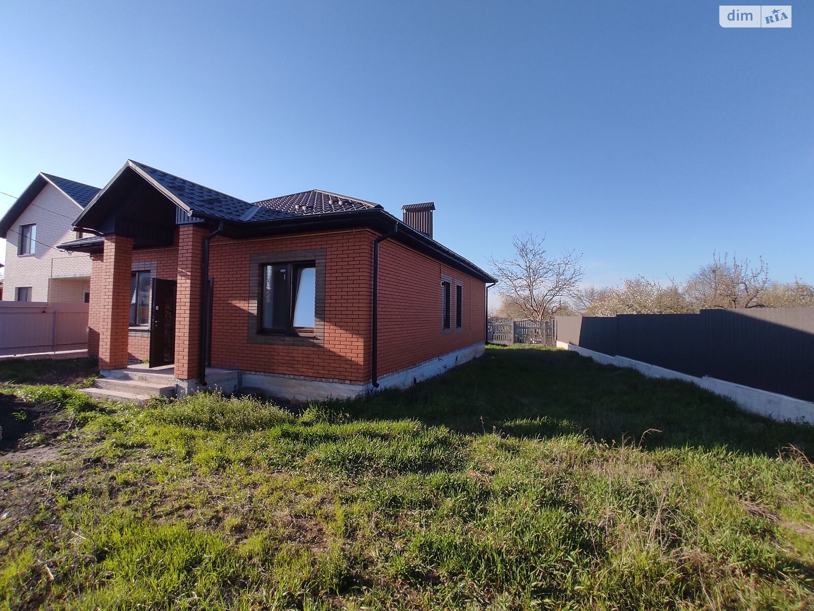 одноэтажный дом с отоплением, 105 кв. м, кирпич. Продажа в Винницких Хуторах фото 1 одноэтажный дом с отоплением, 105 кв. м, кирпич. Продажа в Винницких Хуторах фото 1