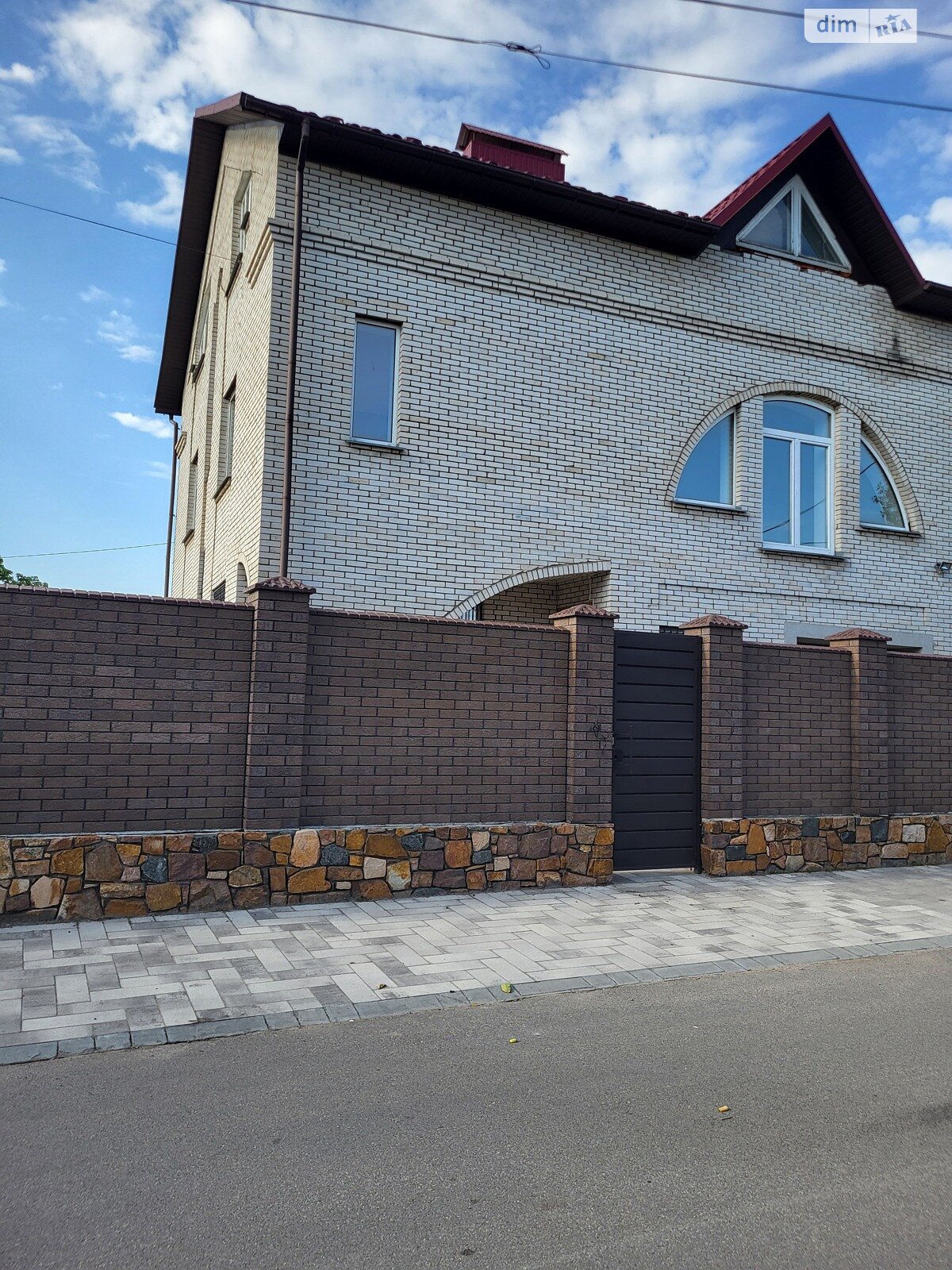 двоповерховий будинок з верандою, 250 кв. м, цегла. Продаж у Вінницьких Хуторах фото 1 двоповерховий будинок з верандою, 250 кв. м, цегла. Продаж у Вінницьких Хуторах фото 1