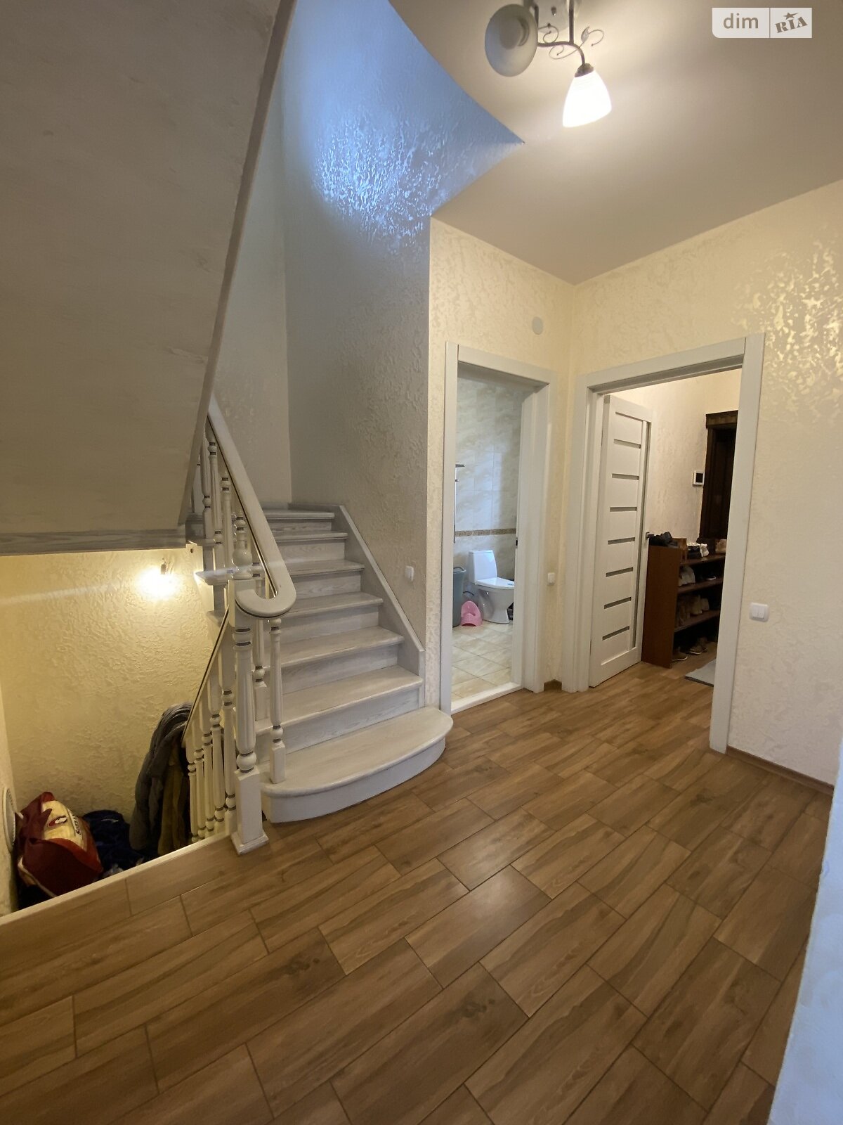 двоповерховий будинок з гаражем, 268 кв. м, цегла. Продаж в Вінницьких Хуторах фото 1 двоповерховий будинок з гаражем, 268 кв. м, цегла. Продаж в Вінницьких Хуторах фото 1
