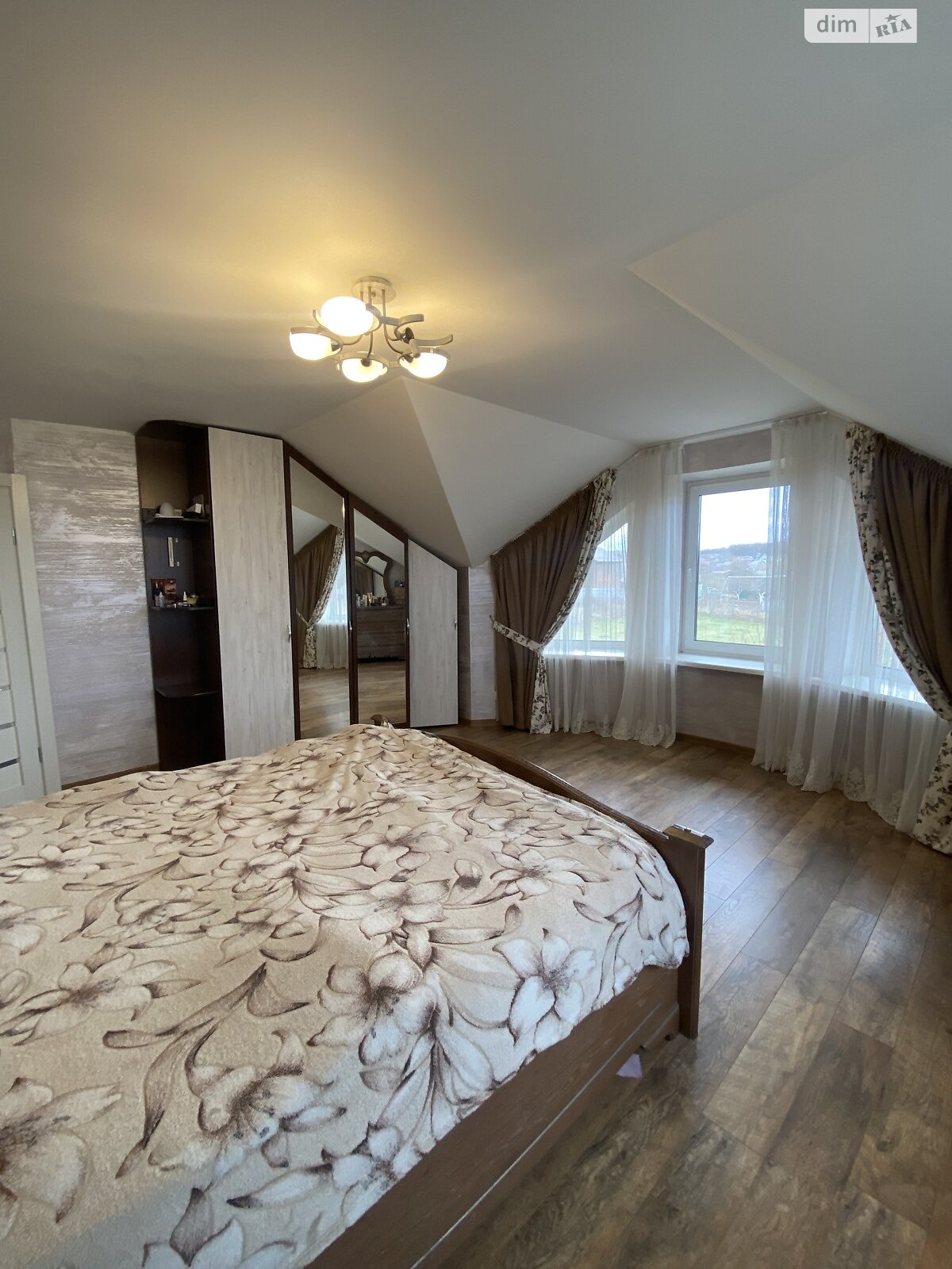 двоповерховий будинок з гаражем, 268 кв. м, цегла. Продаж в Вінницьких Хуторах фото 1 двоповерховий будинок з гаражем, 268 кв. м, цегла. Продаж в Вінницьких Хуторах фото 1