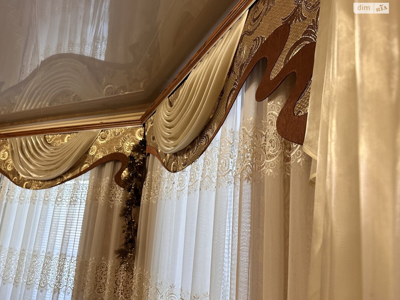 двухэтажный дом с гаражом, 300 кв. м, кирпич. Продажа в Винницких Хуторах фото 1 двухэтажный дом с гаражом, 300 кв. м, кирпич. Продажа в Винницких Хуторах фото 1