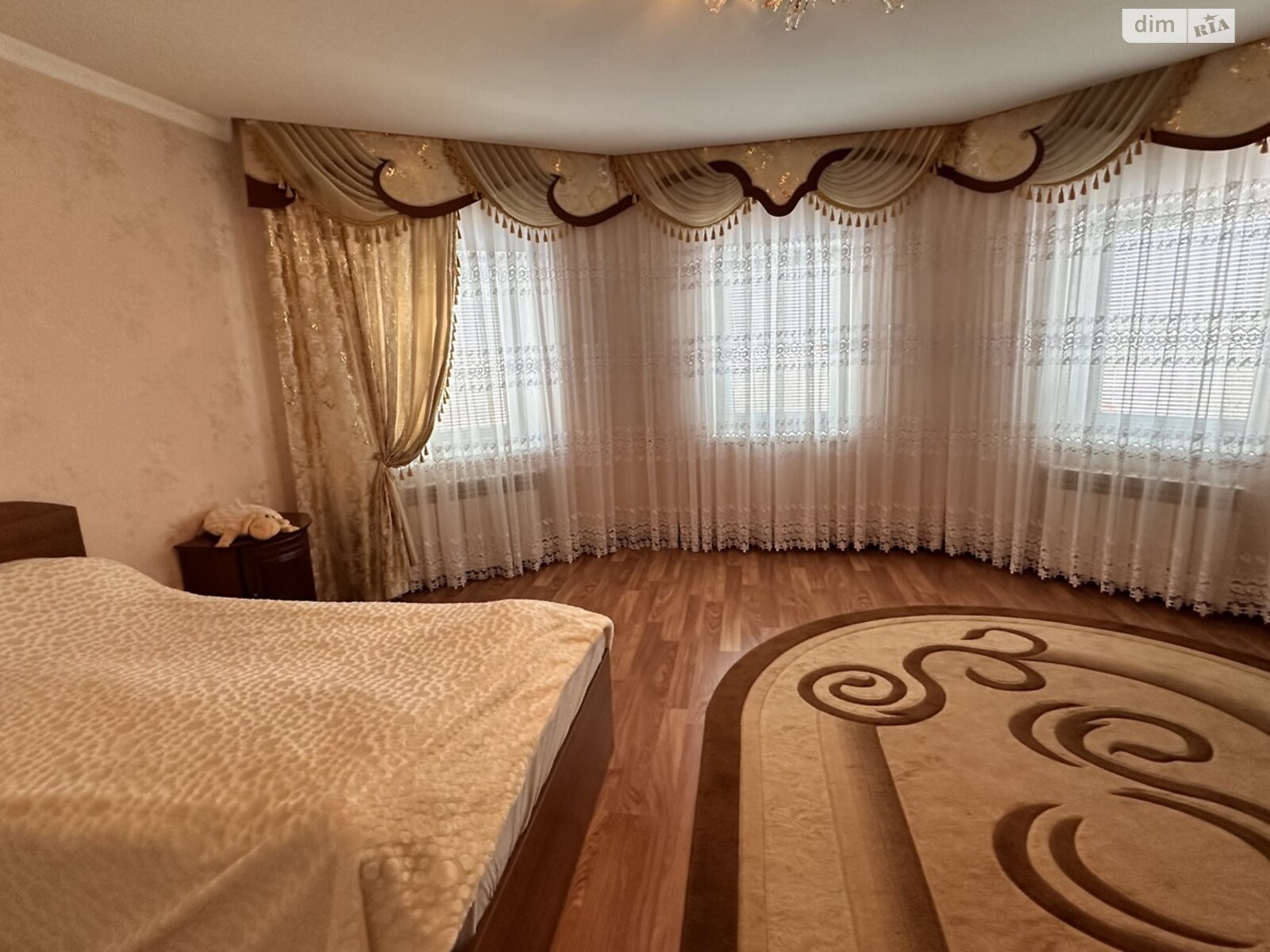 двухэтажный дом с гаражом, 300 кв. м, кирпич. Продажа в Винницких Хуторах фото 1 двухэтажный дом с гаражом, 300 кв. м, кирпич. Продажа в Винницких Хуторах фото 1