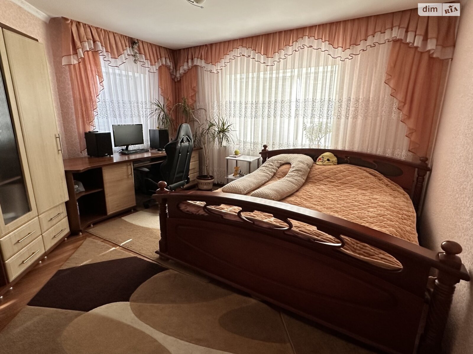 двухэтажный дом с гаражом, 300 кв. м, кирпич. Продажа в Винницких Хуторах фото 1 двухэтажный дом с гаражом, 300 кв. м, кирпич. Продажа в Винницких Хуторах фото 1
