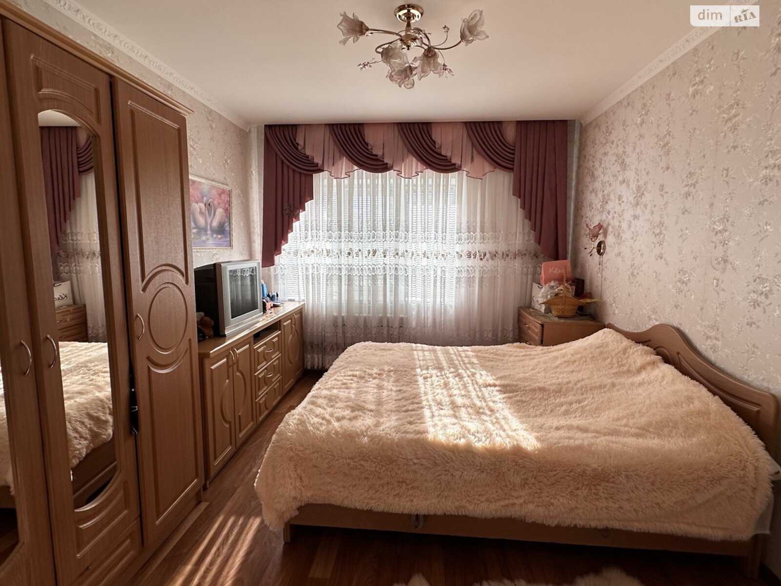 двухэтажный дом с гаражом, 300 кв. м, кирпич. Продажа в Винницких Хуторах фото 1 двухэтажный дом с гаражом, 300 кв. м, кирпич. Продажа в Винницких Хуторах фото 1
